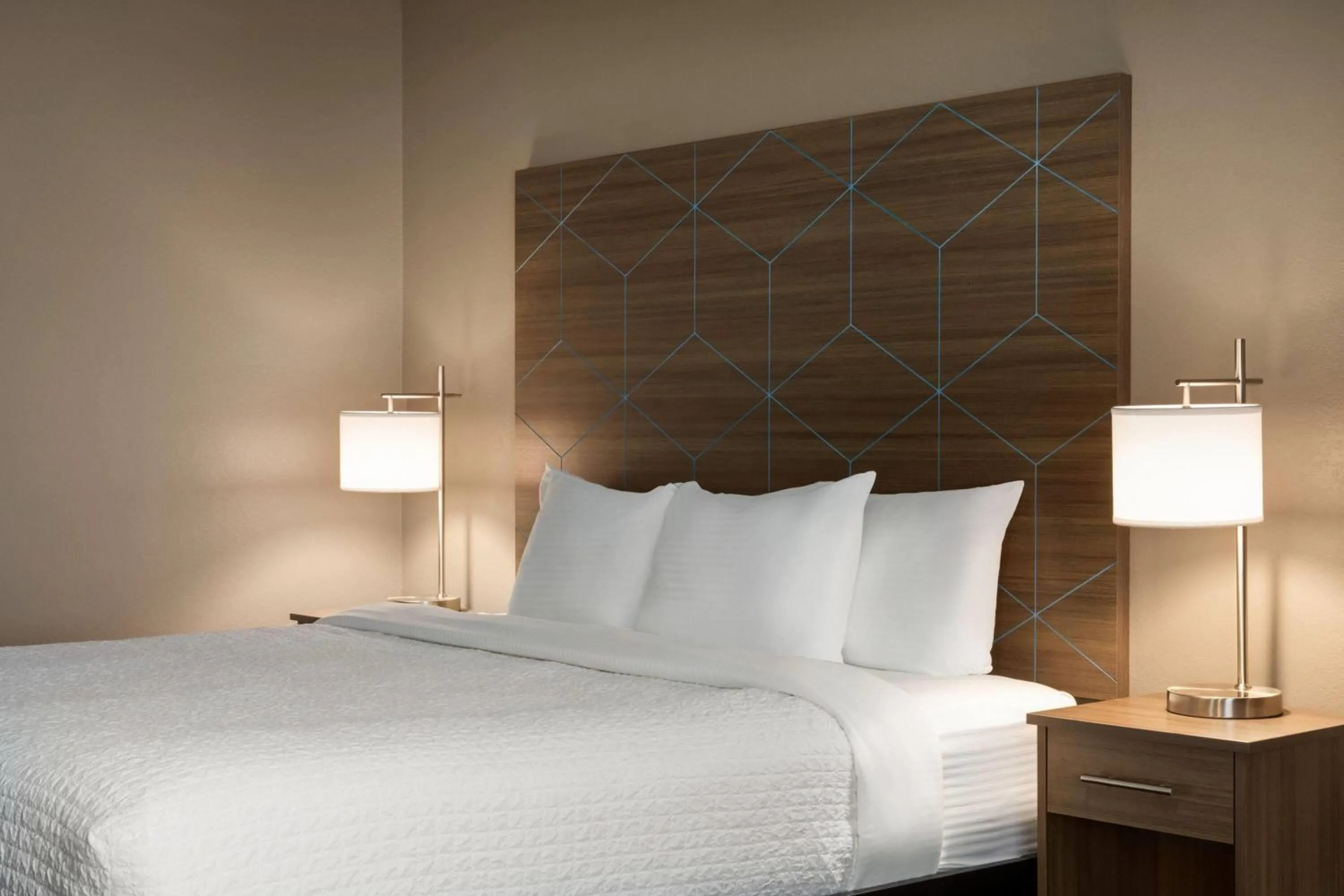 Deluxe King Room in La Quinta by Wyndham Shawnee