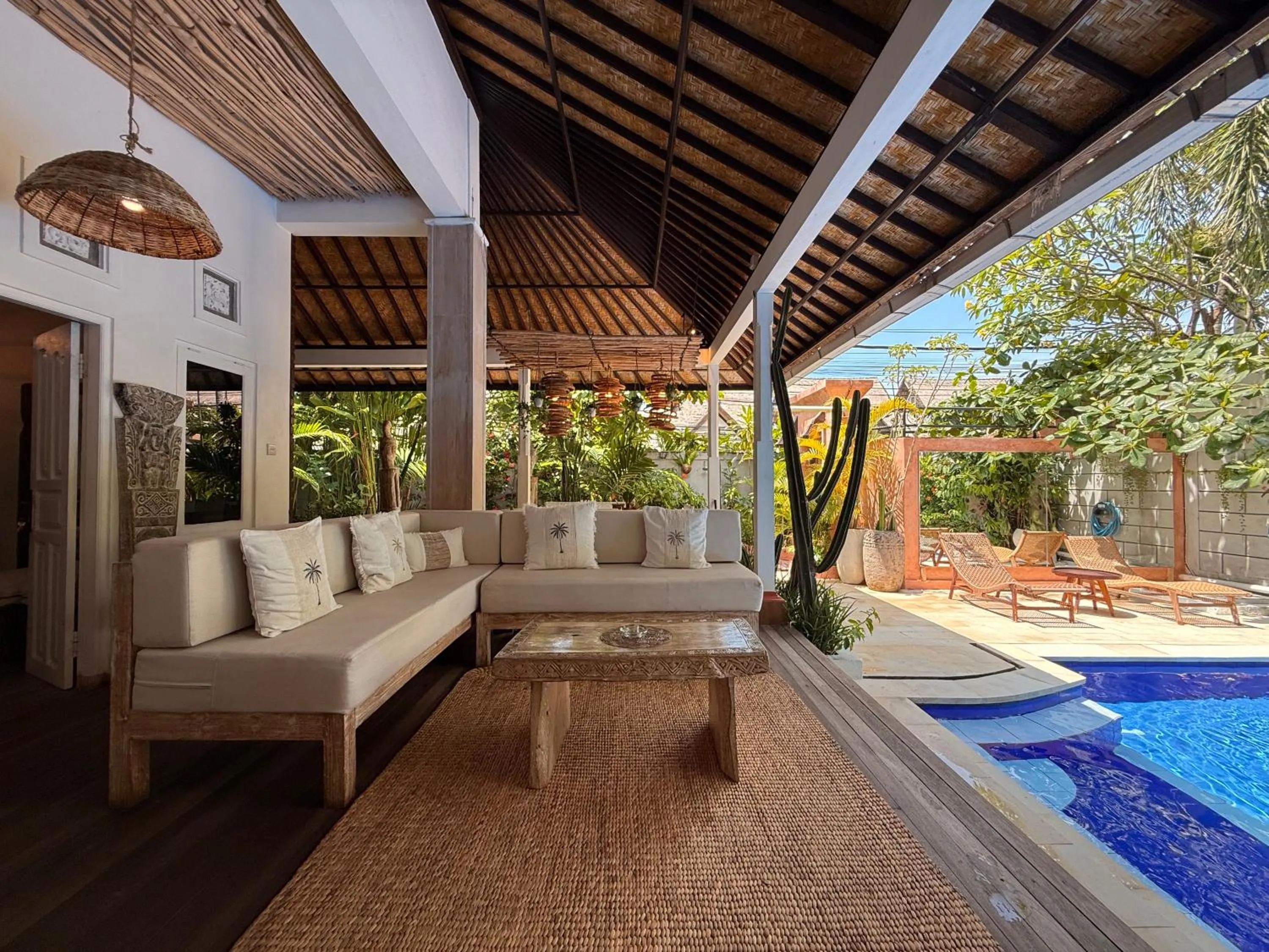 Superior Villa with Private Pool in Smiling Cactus Villas