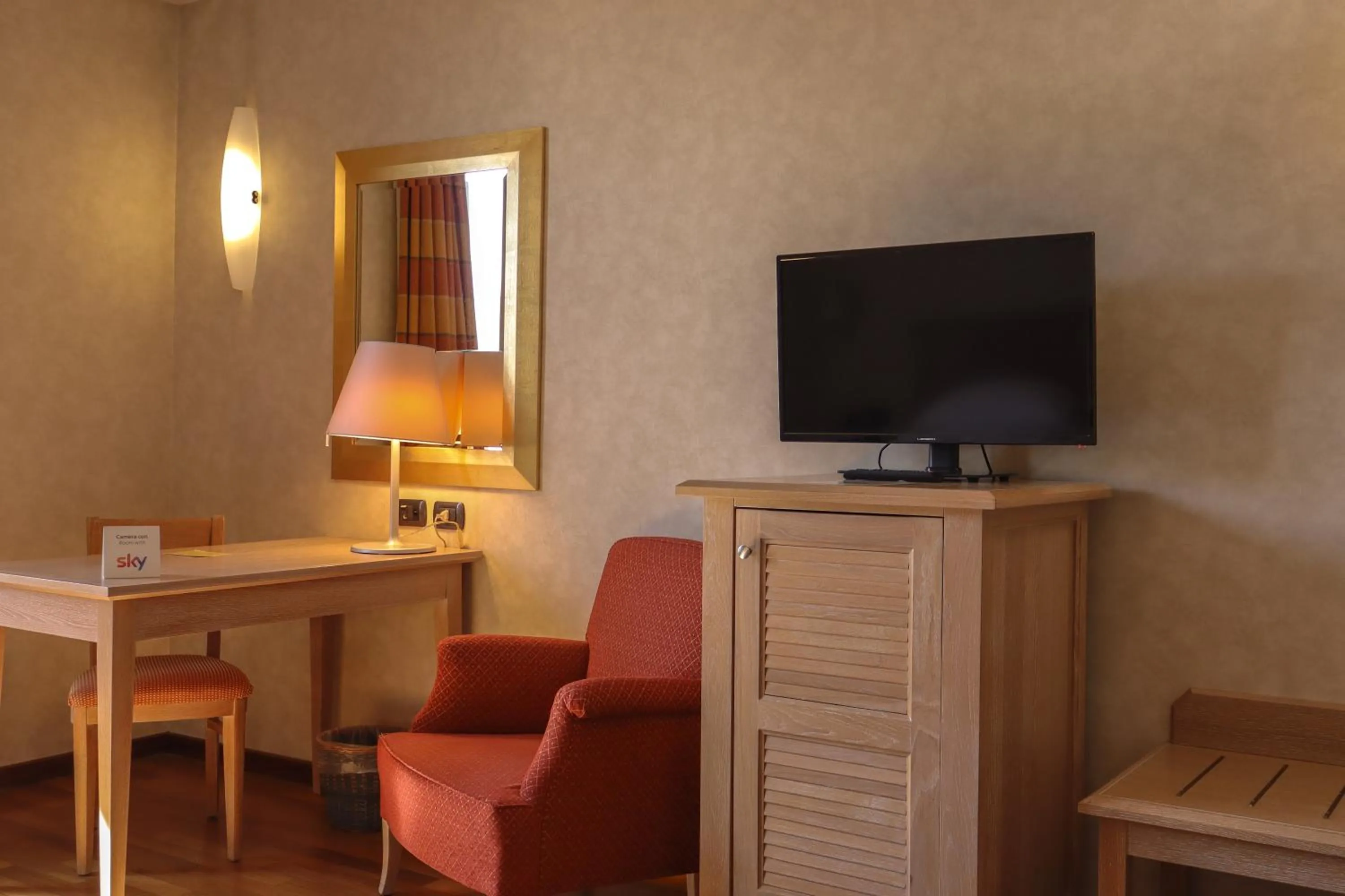 Prestige Twin Room - single occupancy in Monica Hotel Fiera