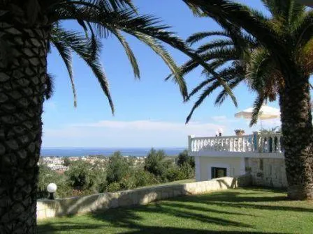 Studio Apartment in Antilia Apartments