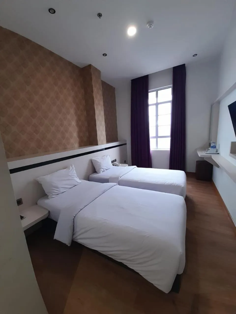 Standard Twin Room in Blitz Hotel Batam Centre