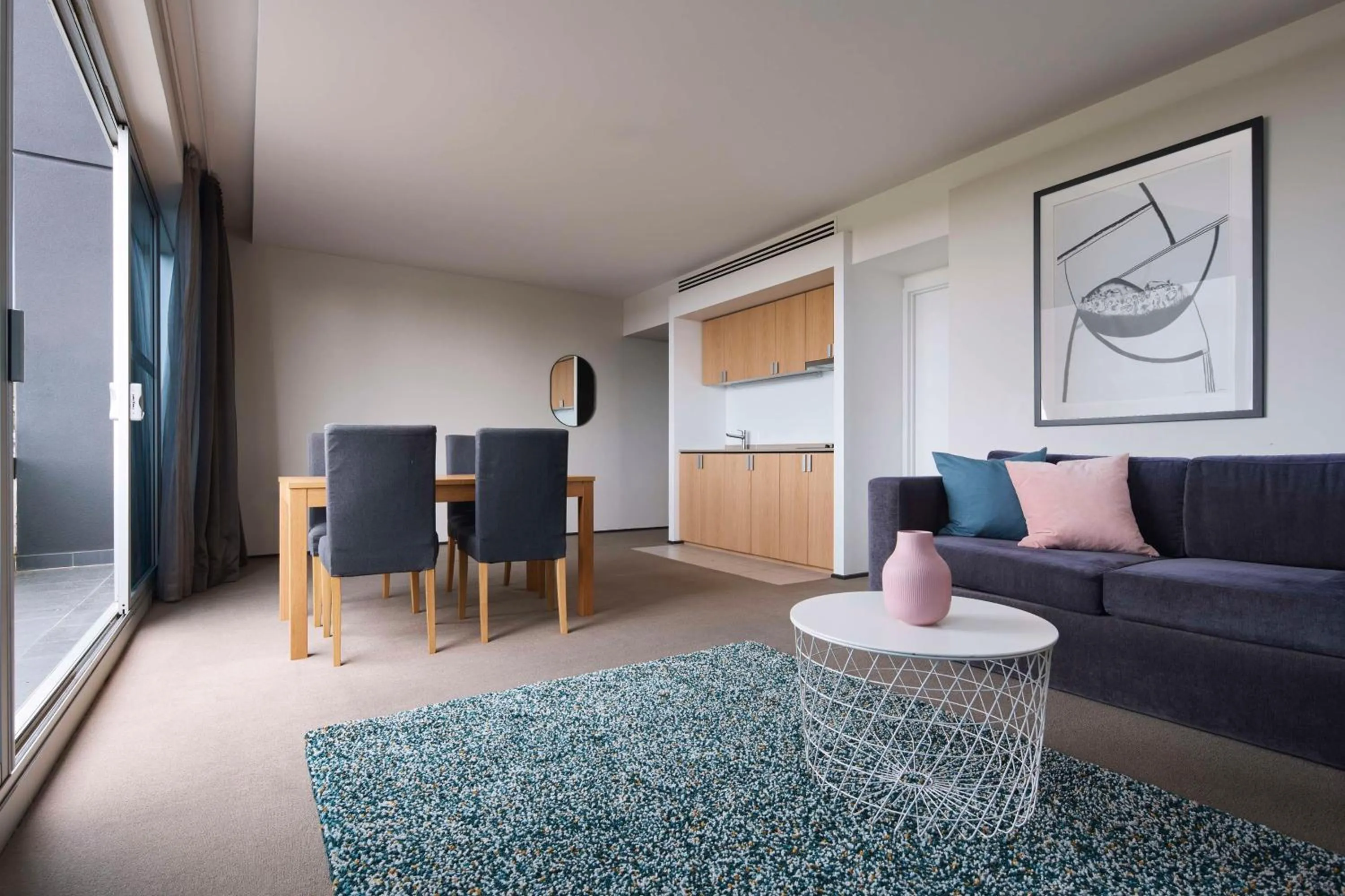 Deluxe Suite in Atura Dandenong