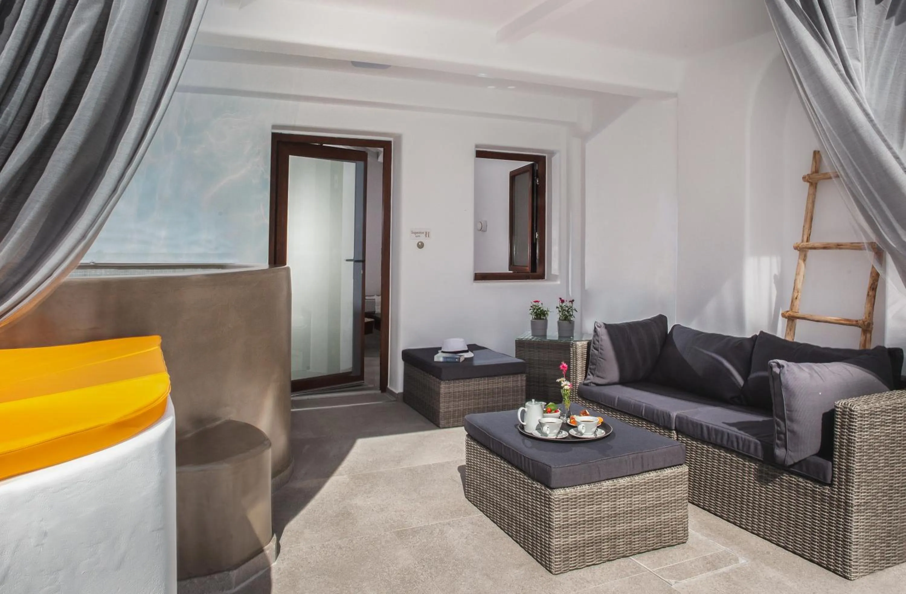 Superior Suite with Outdoor Whirlpool in Irene City Villas