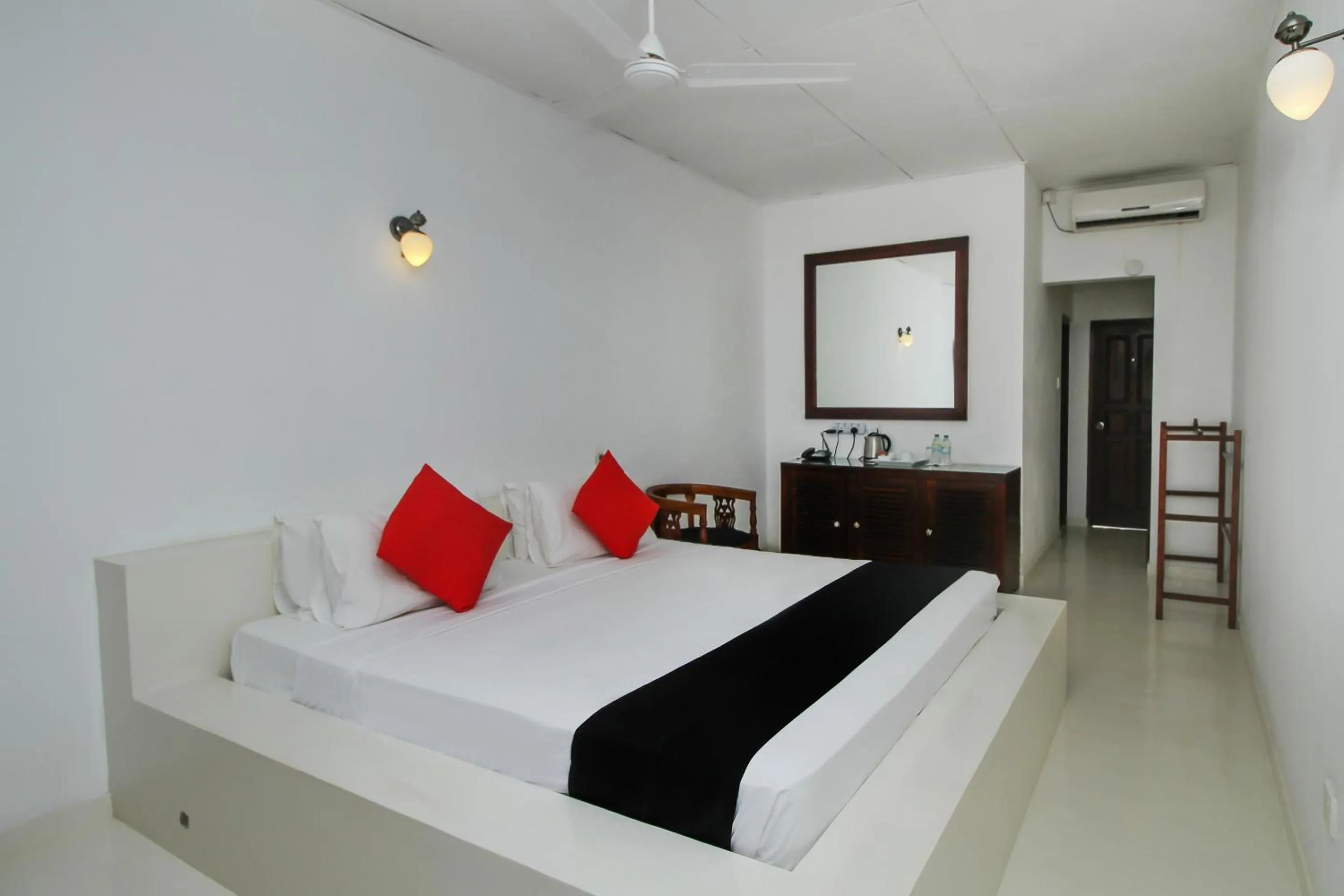 Double Room with Lake View in Kalla Bongo Lake Resort