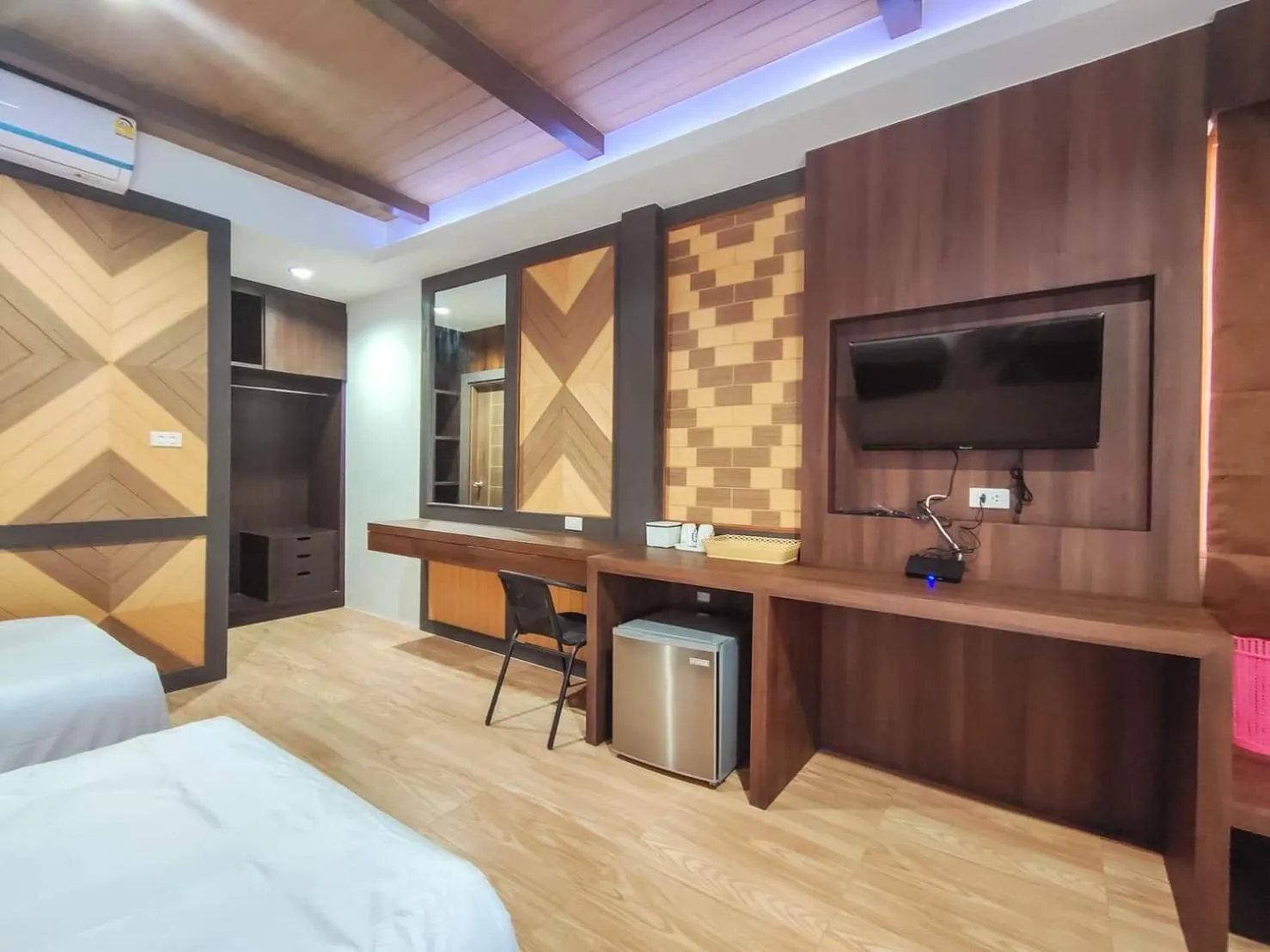 Standard Twin Room in Thalang resort