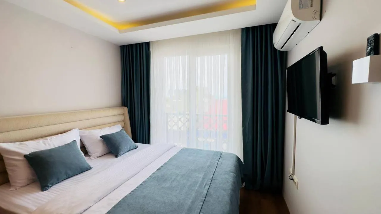 Superior Suite with Sea View in Yusra Suit Trabzon