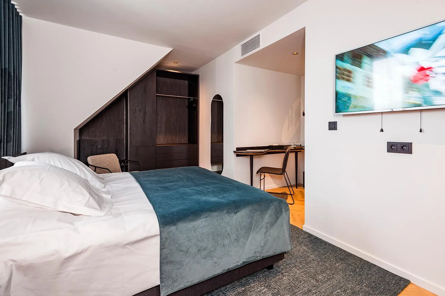 Superior Double Room in Designhotel Beila