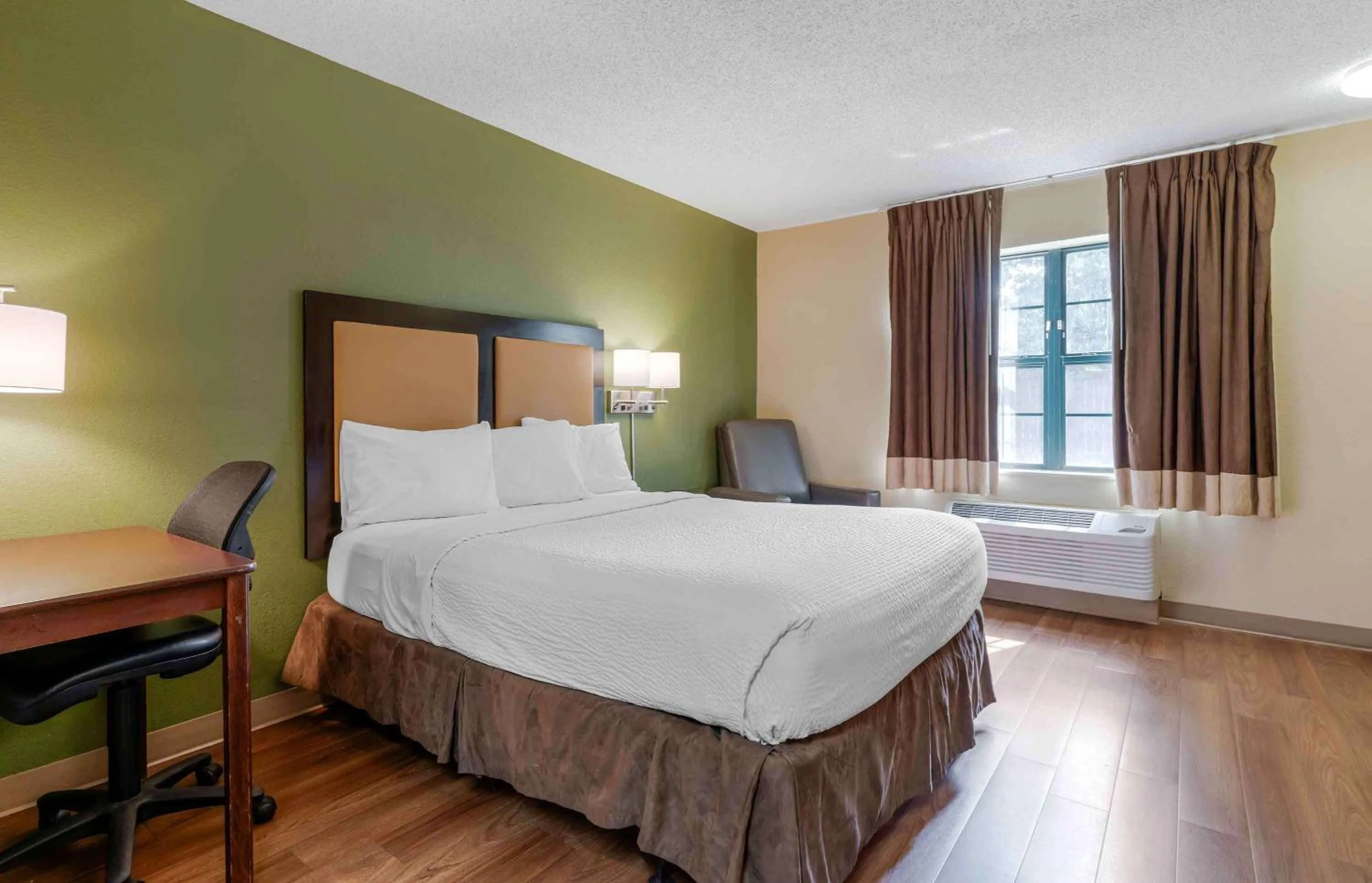 Queen Studio - single occupancy - Non-Smoking in Extended Stay America Suites - Pleasant Hill - Buskirk Ave