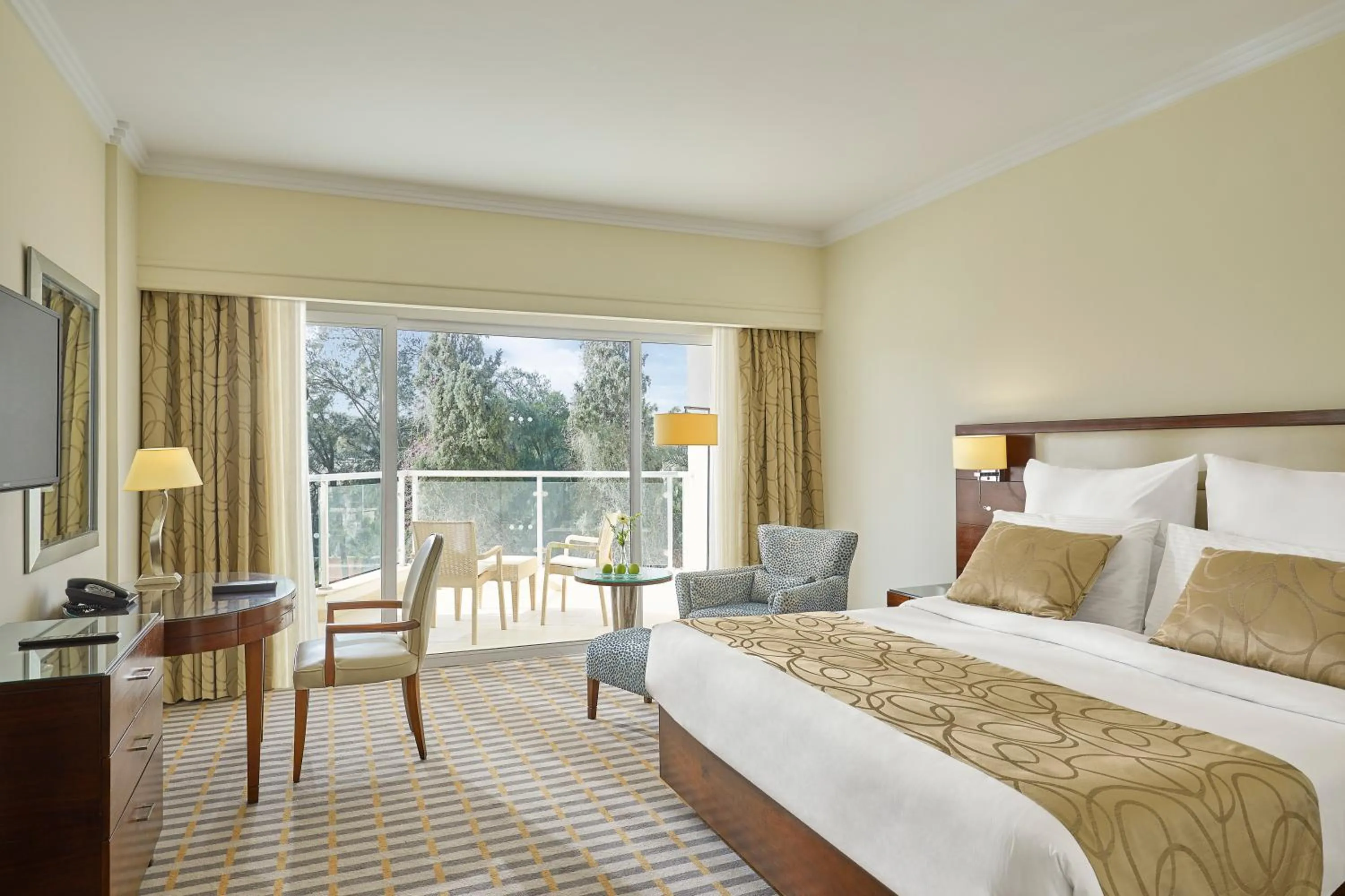 Deluxe Room - Museum View in Steigenberger Pyramids Cairo