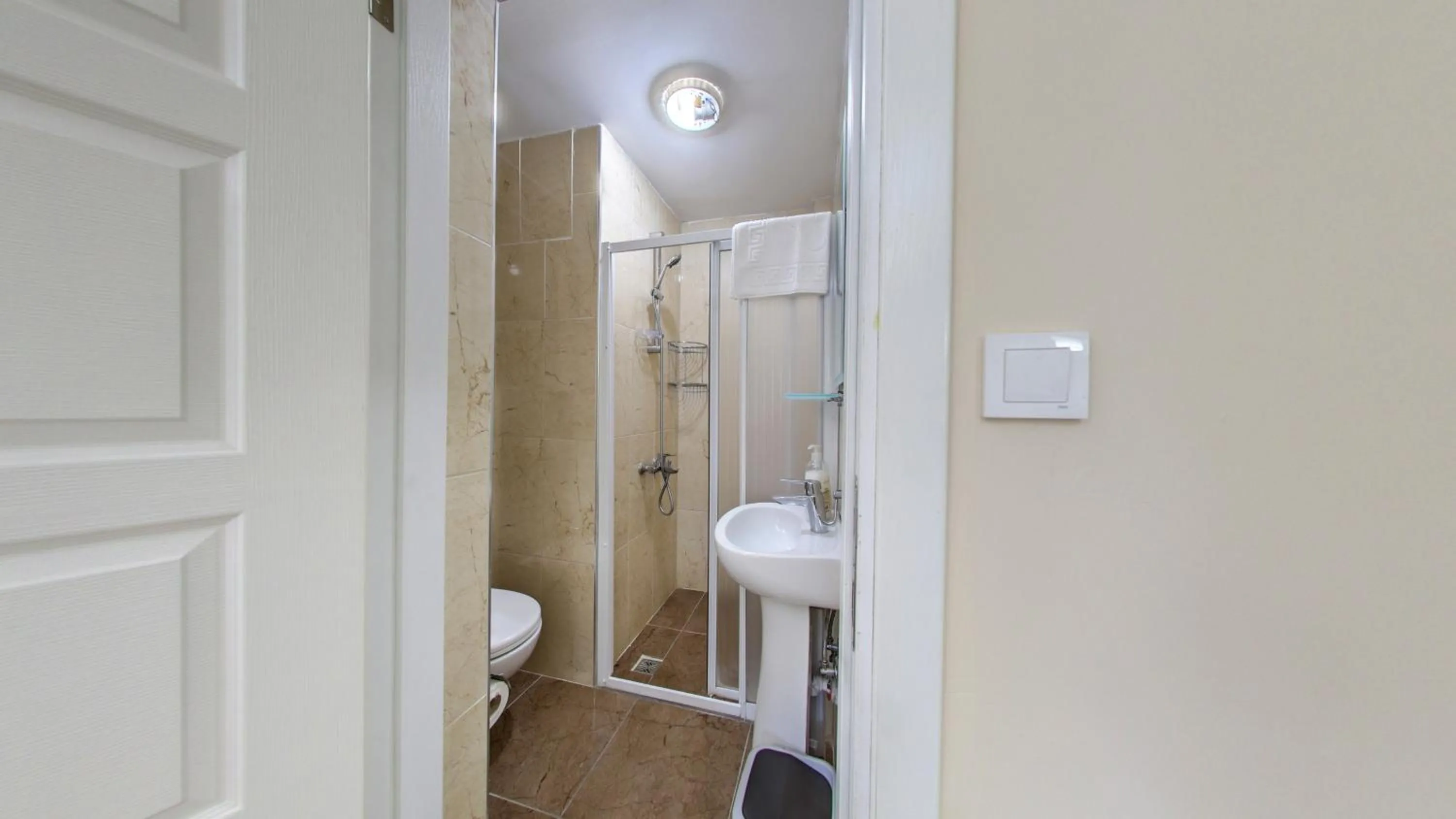 Double Room in Cihangir Palace Hotel