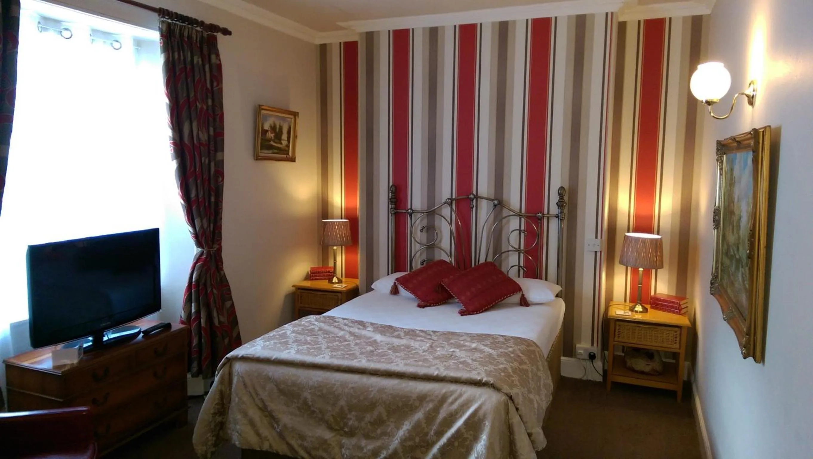 Standard Double Room- Pet Friendly - single occupancy in The Globe Inn