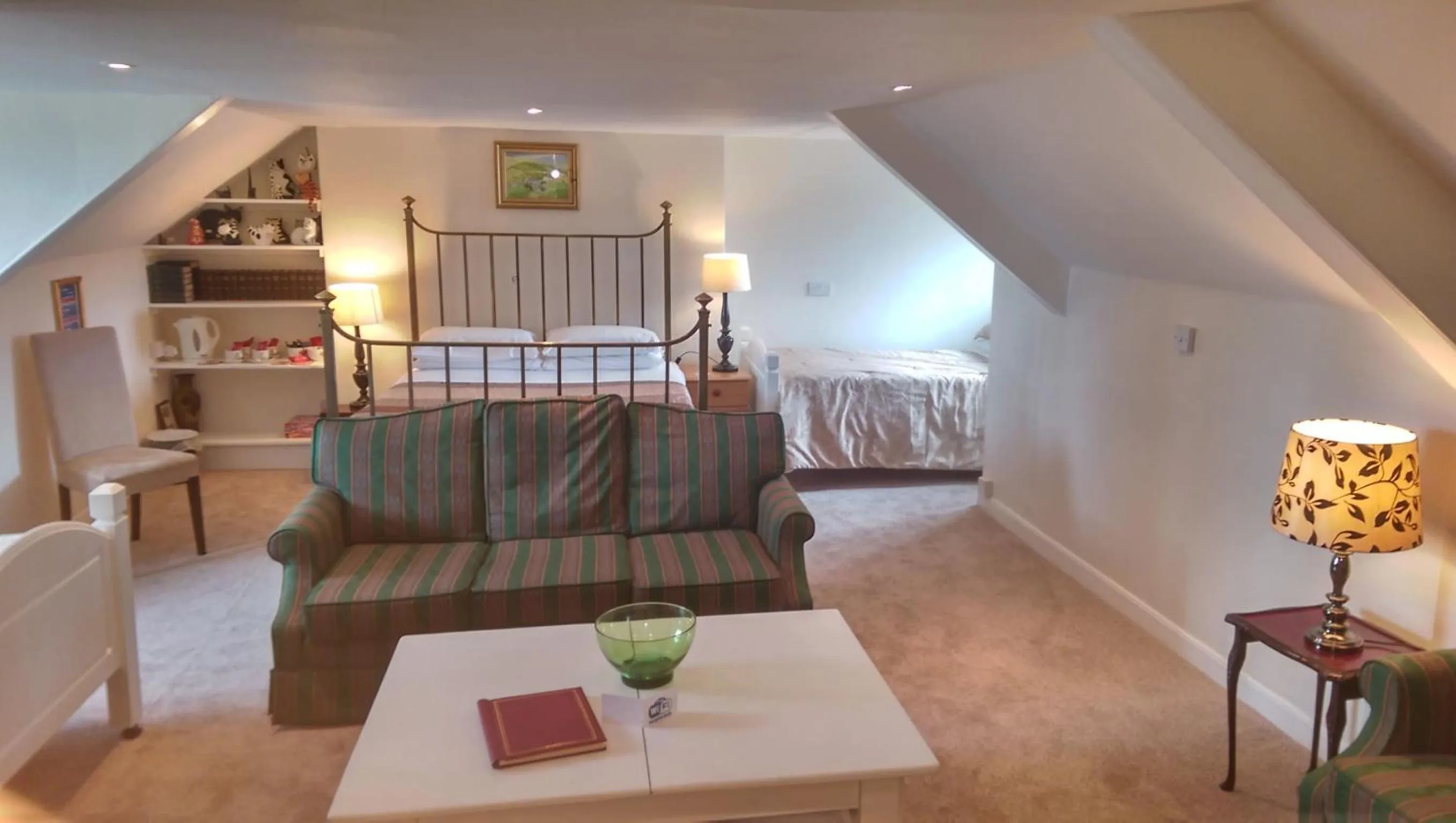 Family Room in The Globe Inn