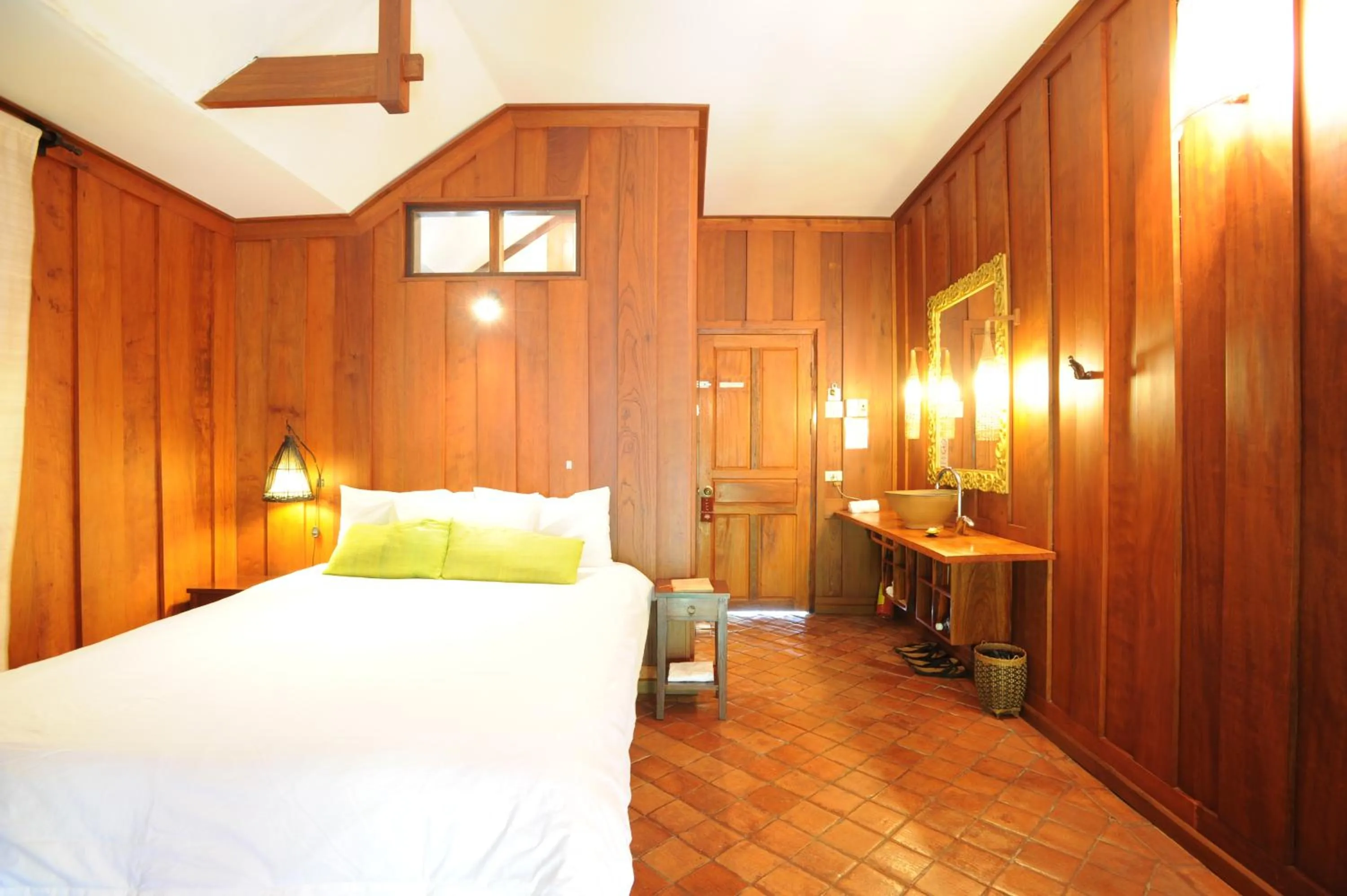 Lotus Double Room - single occupancy in Lotus Villa
