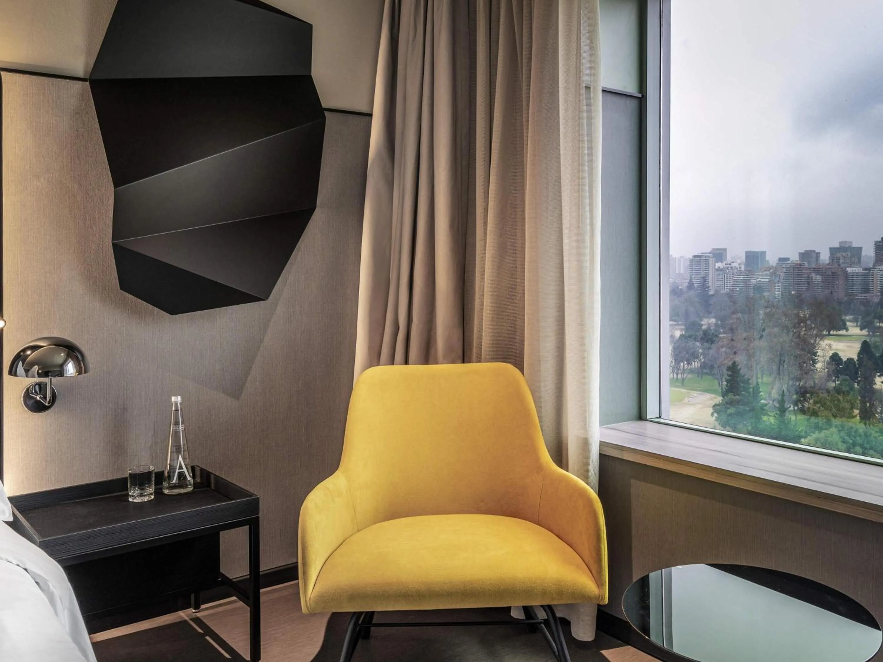 Executive King Room in Pullman Santiago Vitacura