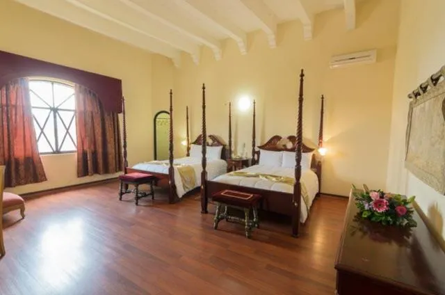 Double Room with 2 Double Beds in Hotel Castillo de Santa Cecilia