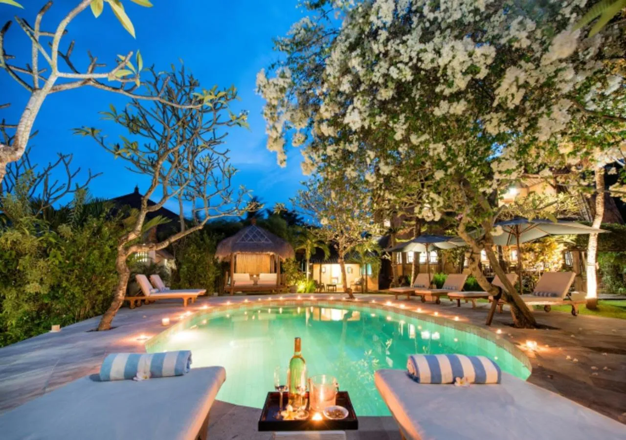 Deluxe Twin Room in Aashaya Jasri Resort