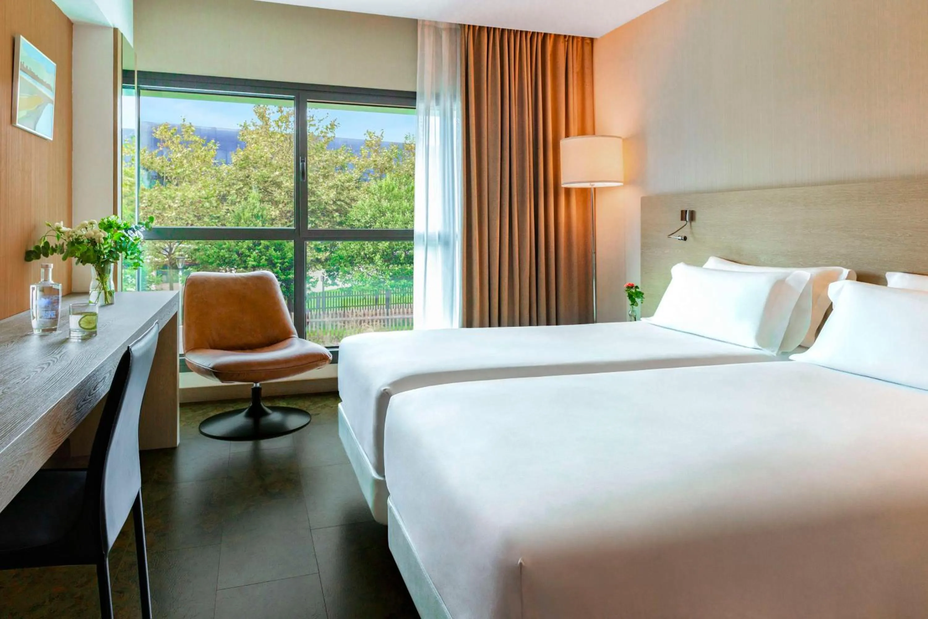 Standard Double or Twin Room in NH Gijón