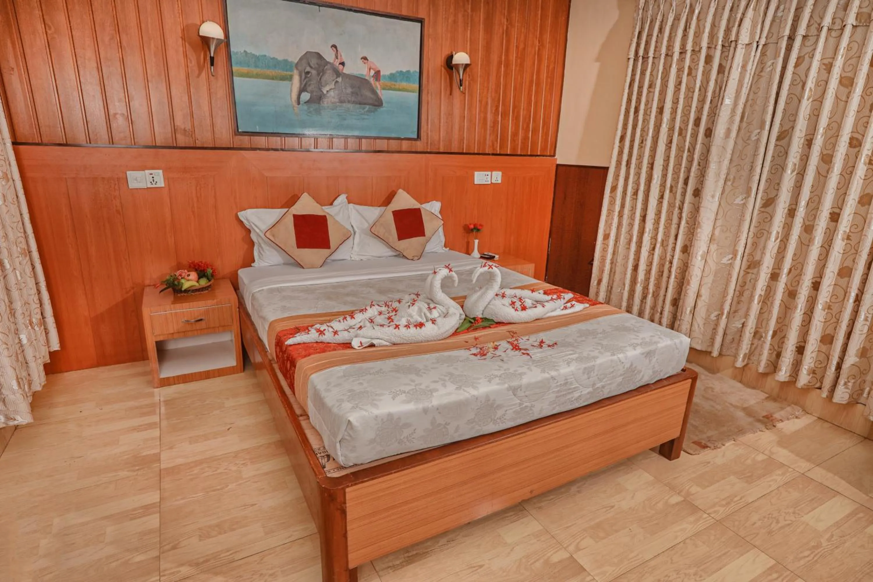 Standard Triple Room in Hotel Wildlife Camp