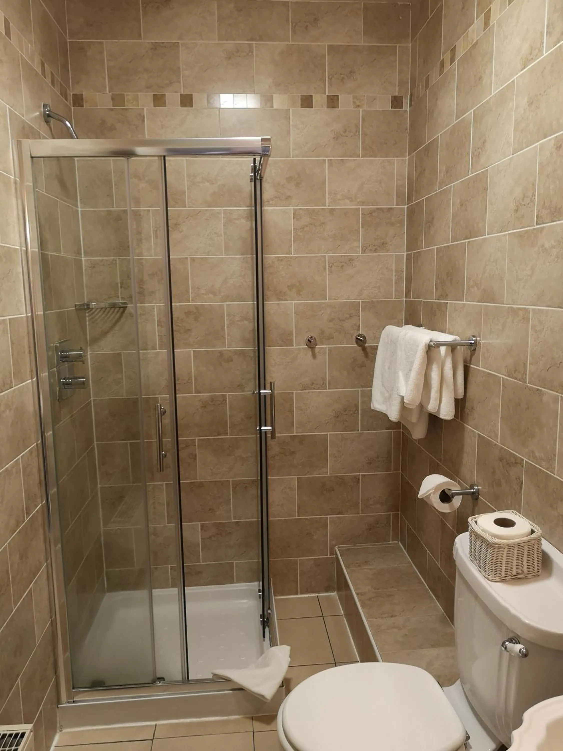 Triple Room in O'Neills Victorian Pub & Townhouse