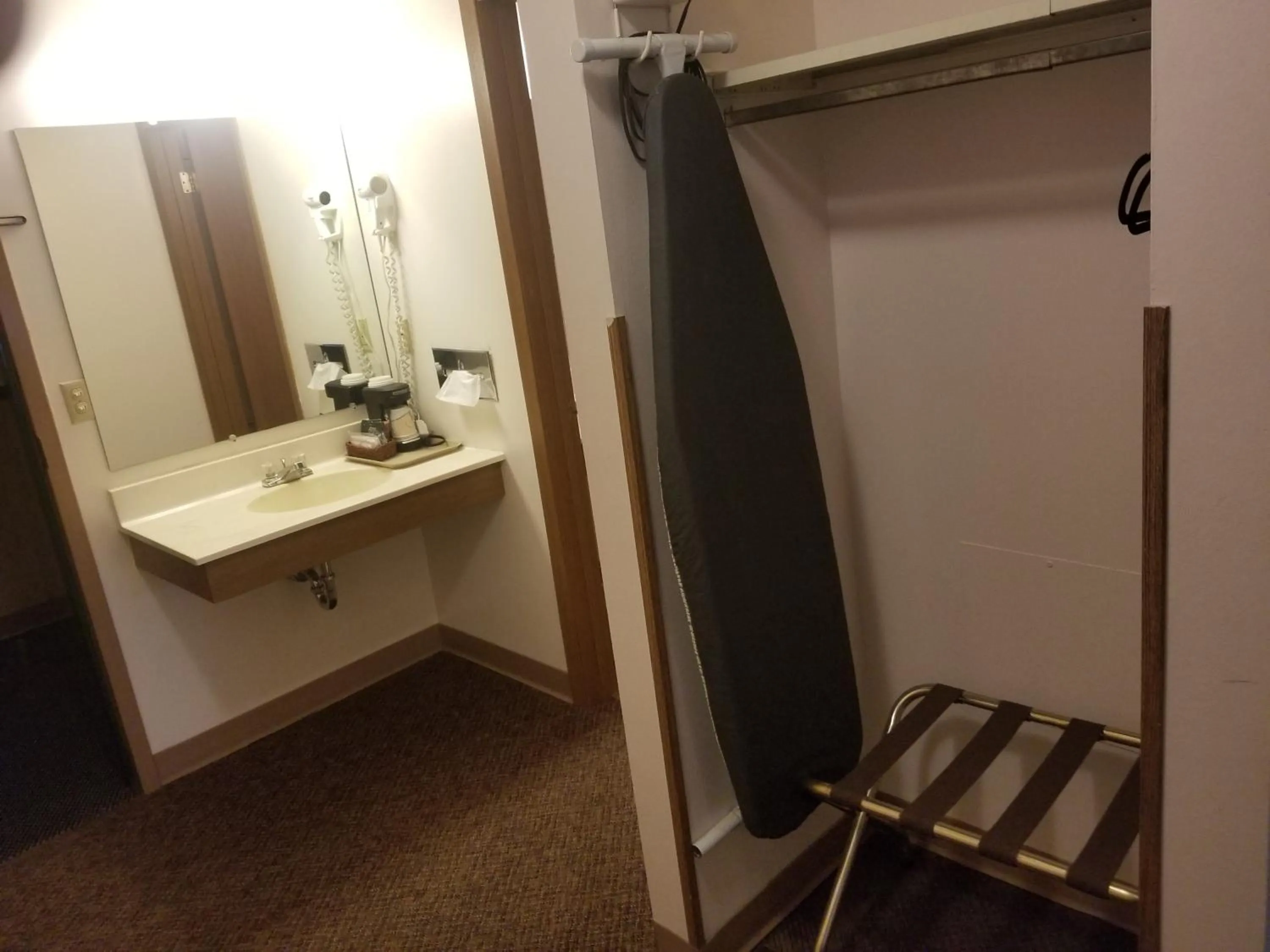 King Suite in St. Croix Inn