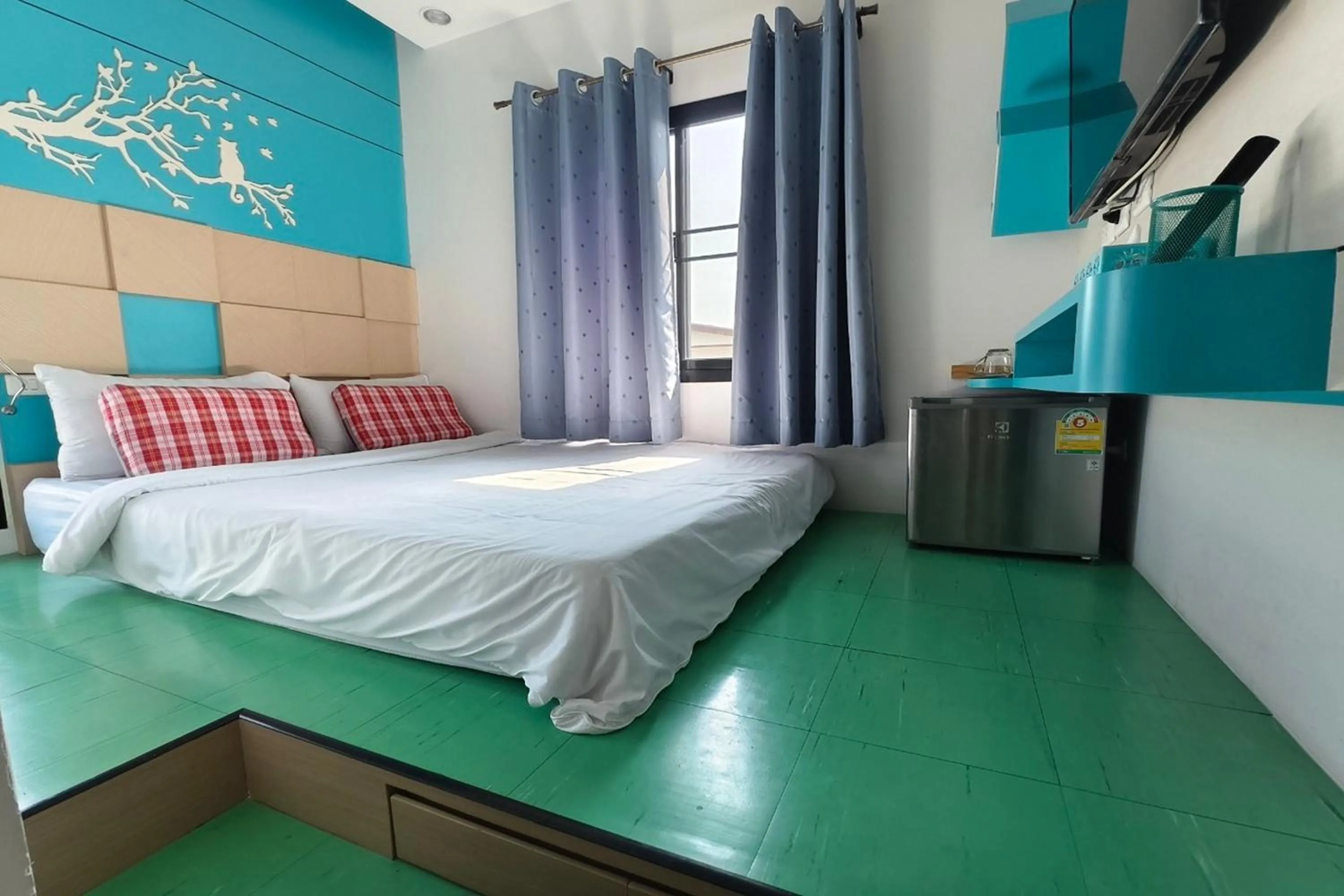 Deluxe Double Room in Lilliput Riverside Bangkachao