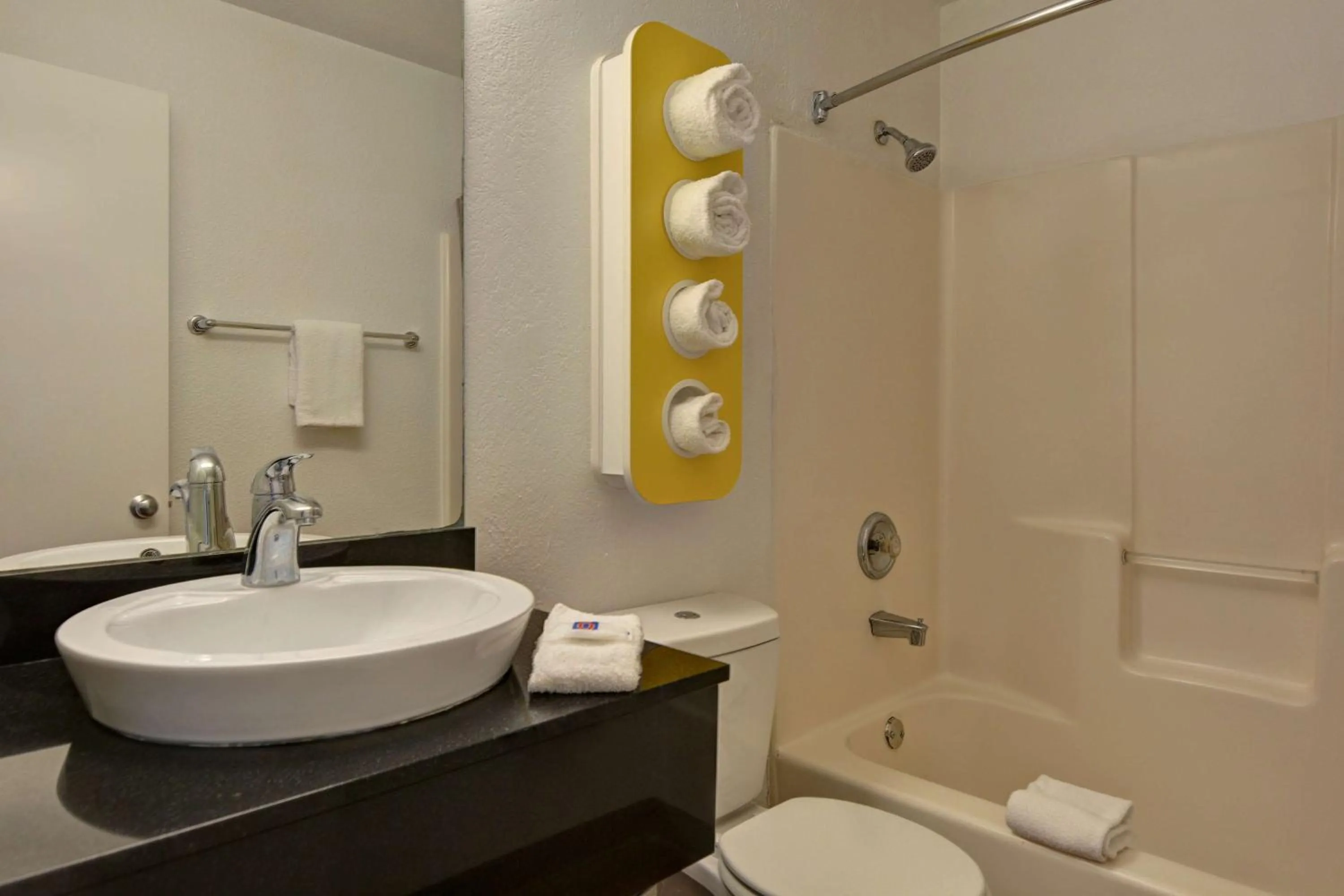 Deluxe Queen Room with Two Queen Beds - Non-Smoking in Motel 6-Cocoa Beach, FL