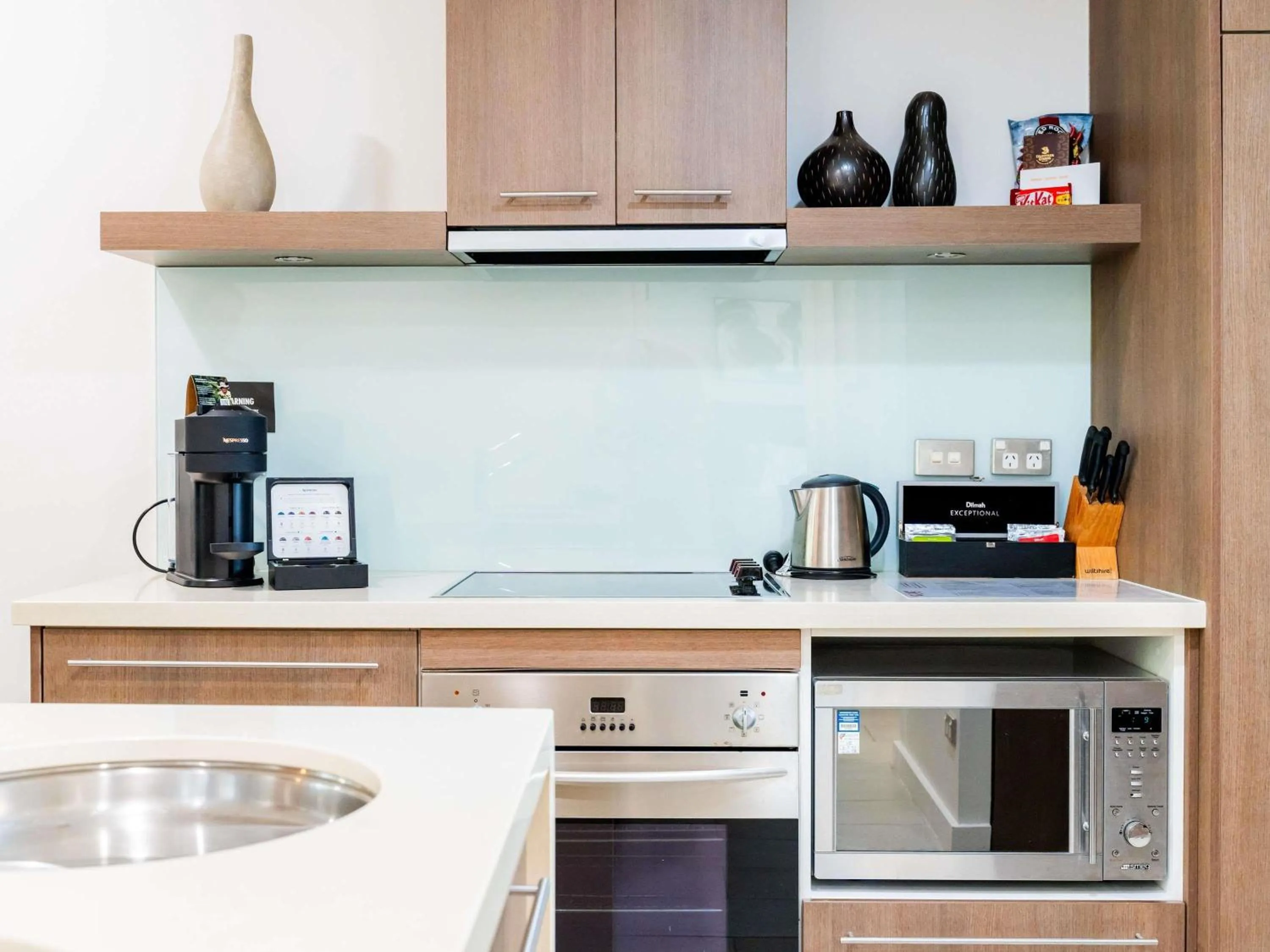 Two Bedroom Apartment  in Pullman Palm Cove Sea Temple Resort & Spa