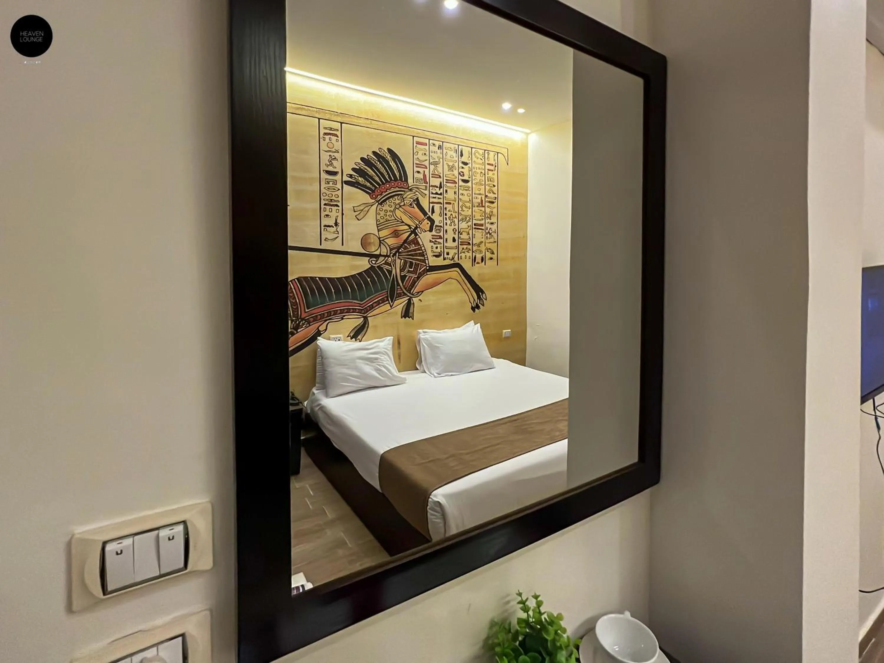 Deluxe Queen Room with Two Queen Beds - single occupancy in Giza Pyramids View Inn