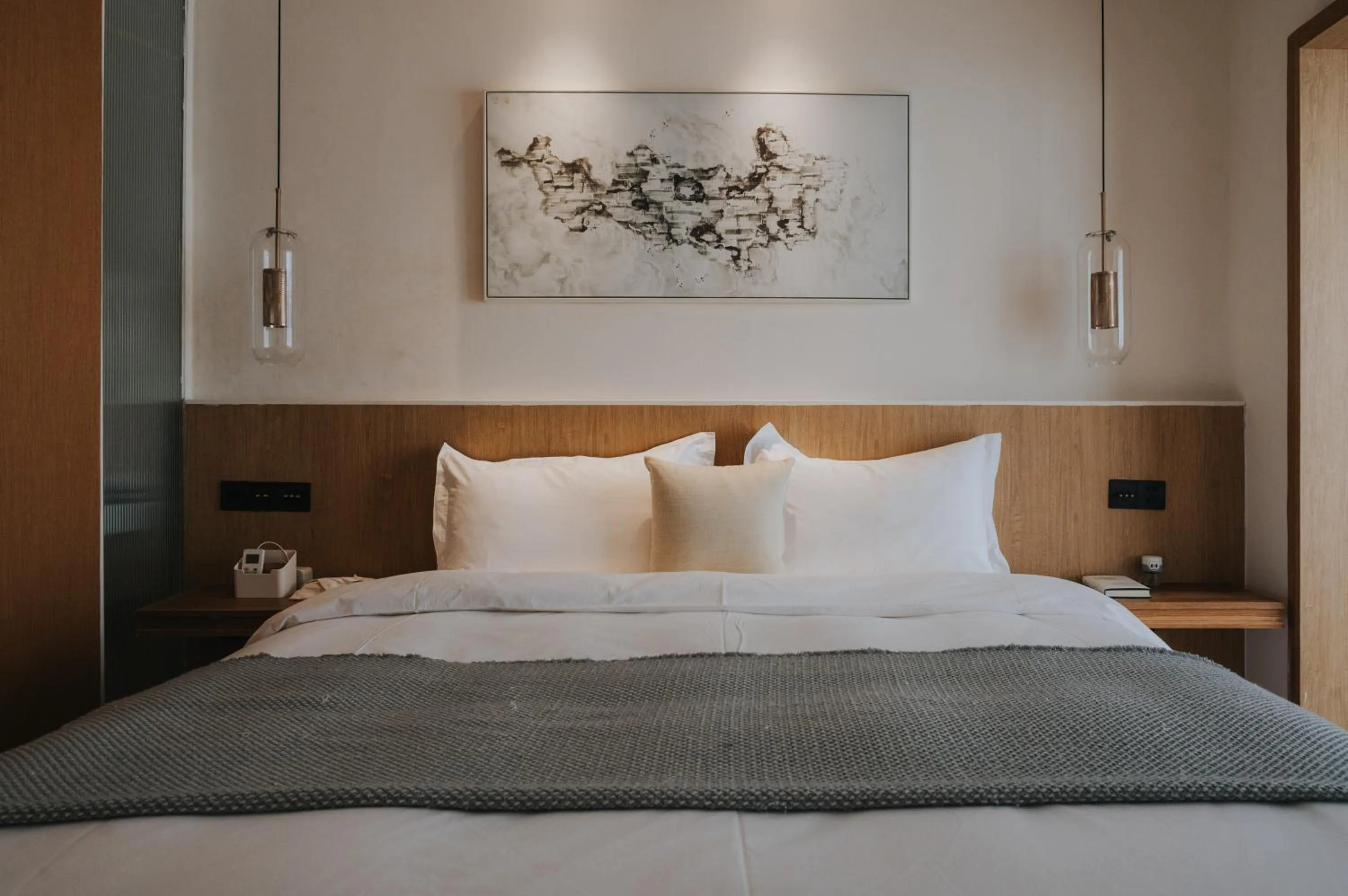 Superior Double Room in Guilin Bonjour Boutique Hotel- Free pick up service over 3 nights