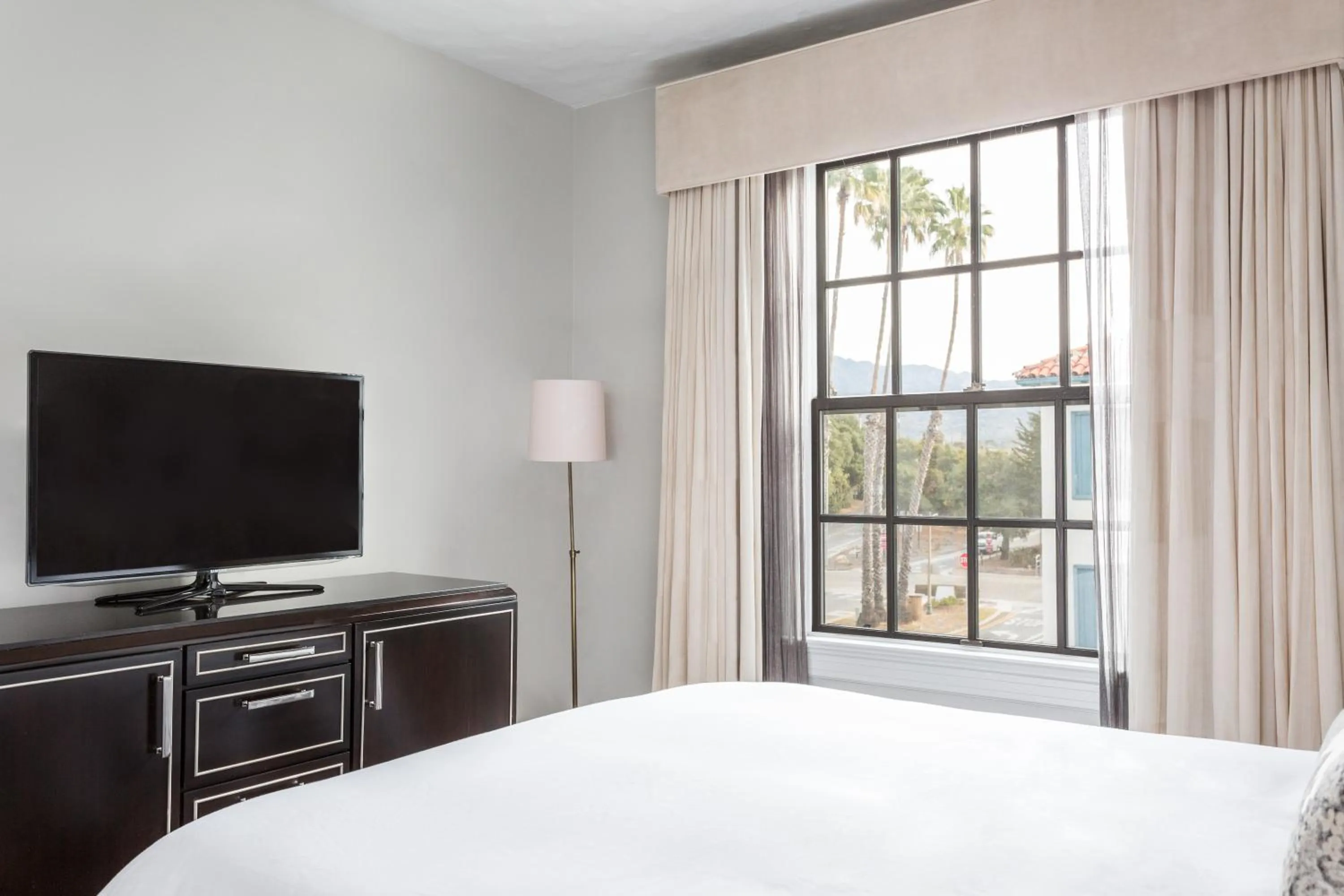 King Room in Montecito Inn