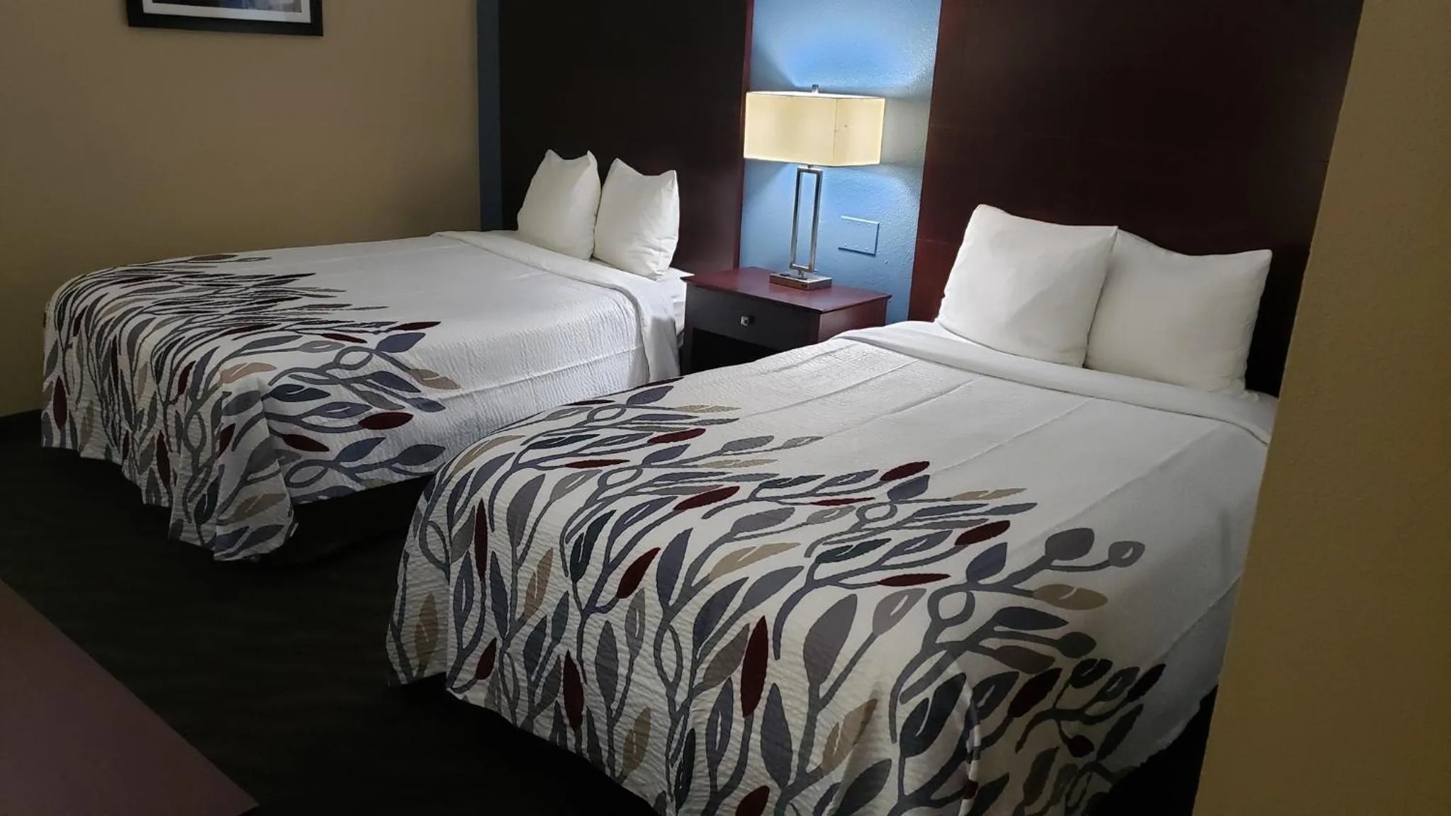 Deluxe Room with Two Double Beds Non-Smoking in Red Roof Inn Port Allen