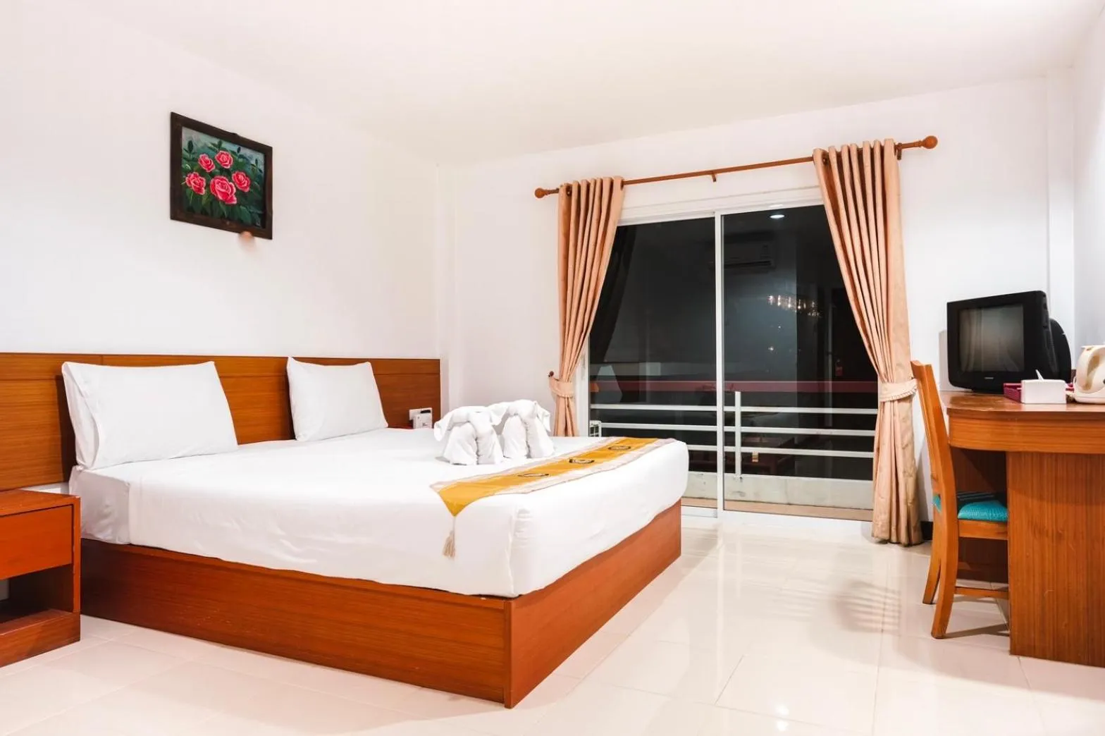 Superior Double Room in Neptuna Hotel