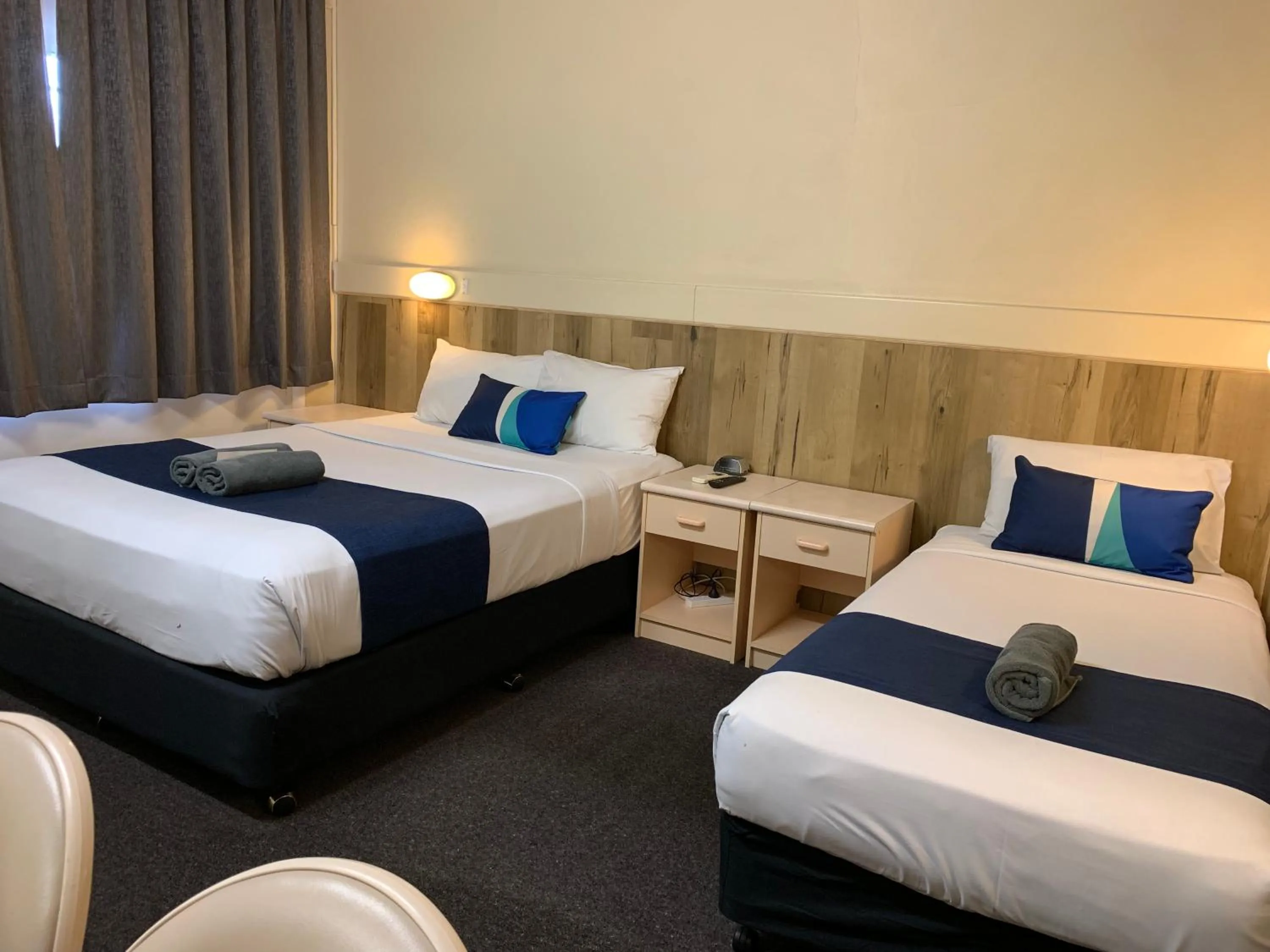 Deluxe Triple Room in Wattle Tree Motel