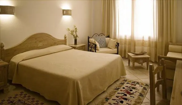 Double Room in Hotel Libyssonis