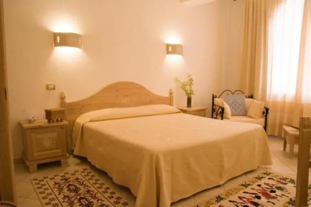 Double Room in Hotel Libyssonis