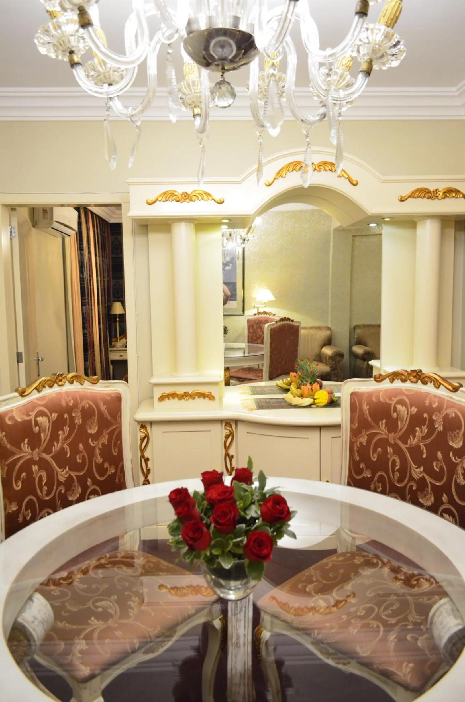 Suite with Hot Tub - single occupancy in Hotel Bertaso