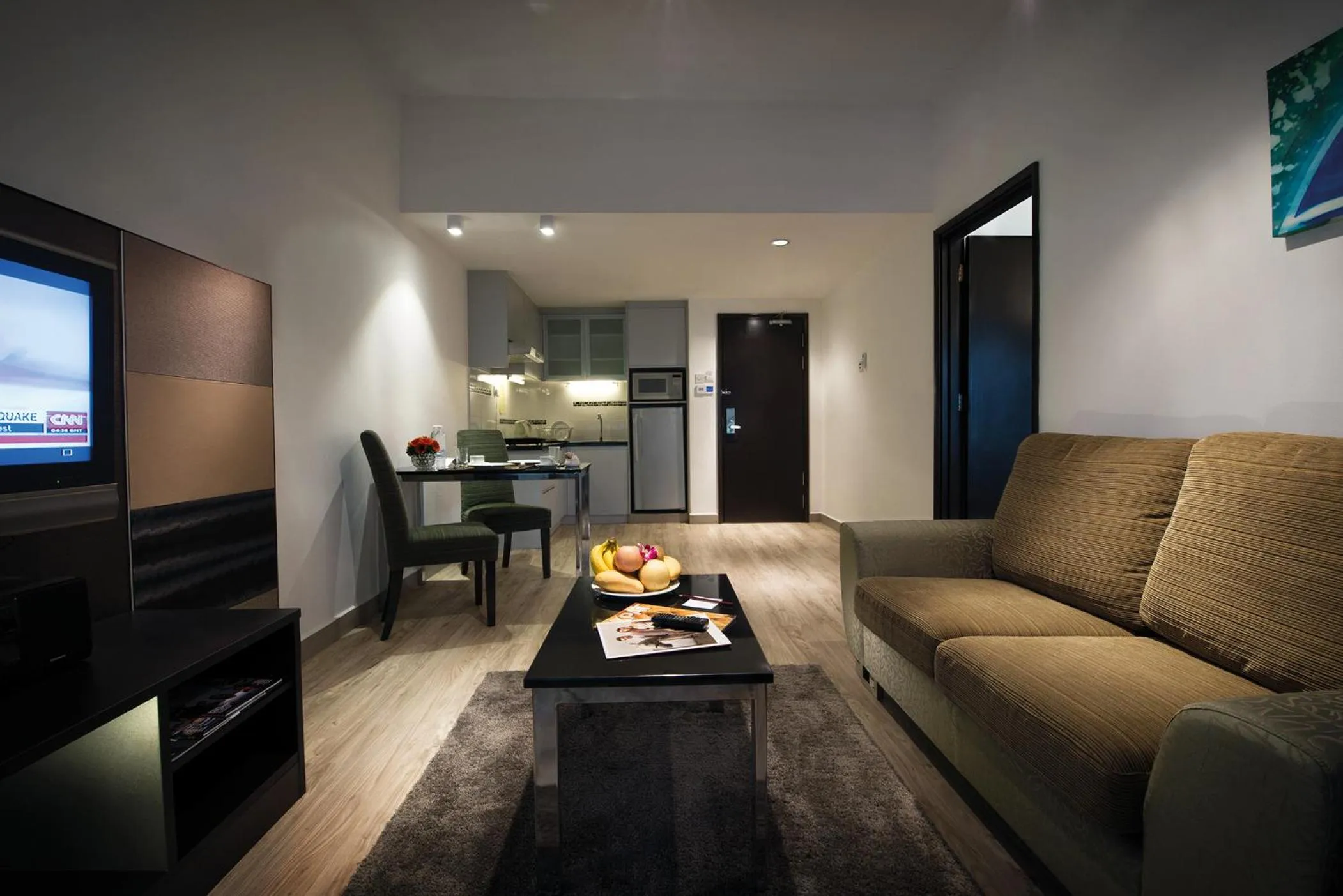 One-Bedroom Apartment (Regent Suite) in Crown Regency Serviced Suites