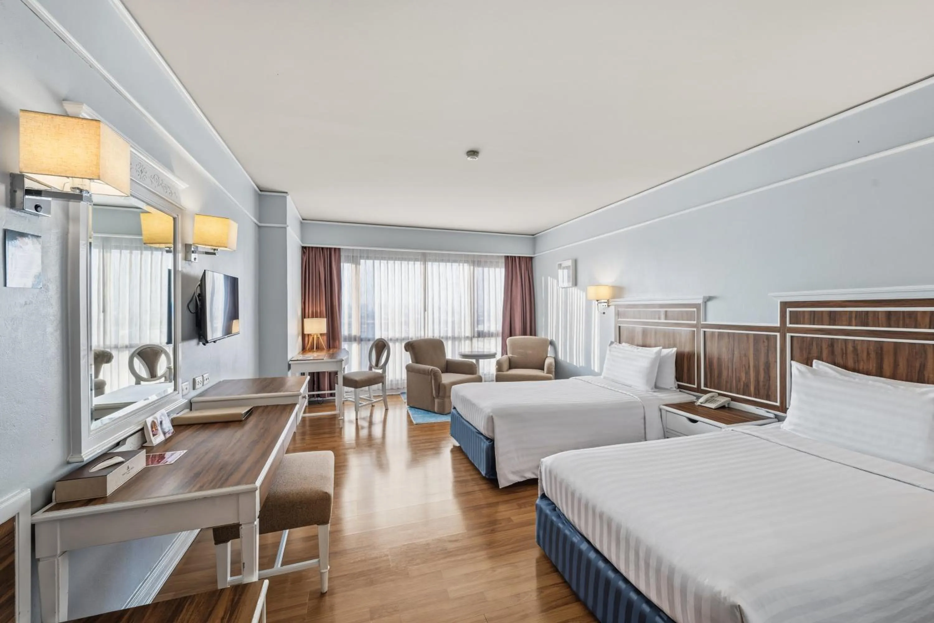 Super Deluxe Twin Room in Town in Town Hotel Bangkok