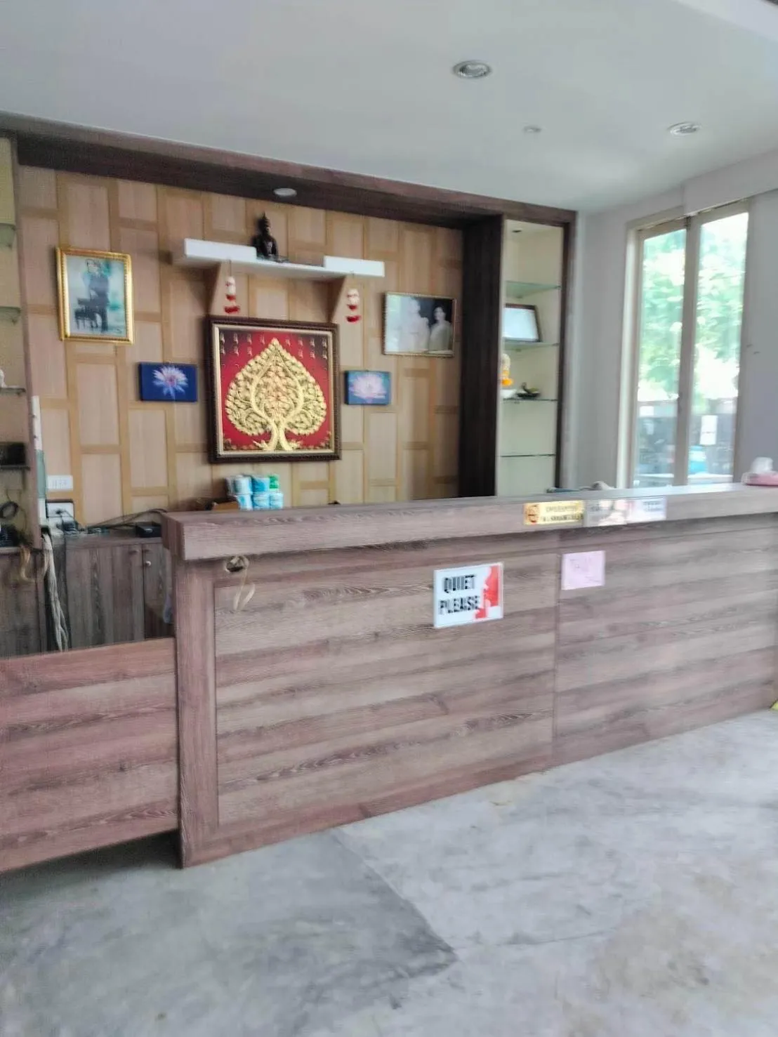 Bed in 10-Bed Mixed Dormitory Room in Island Spa Resort