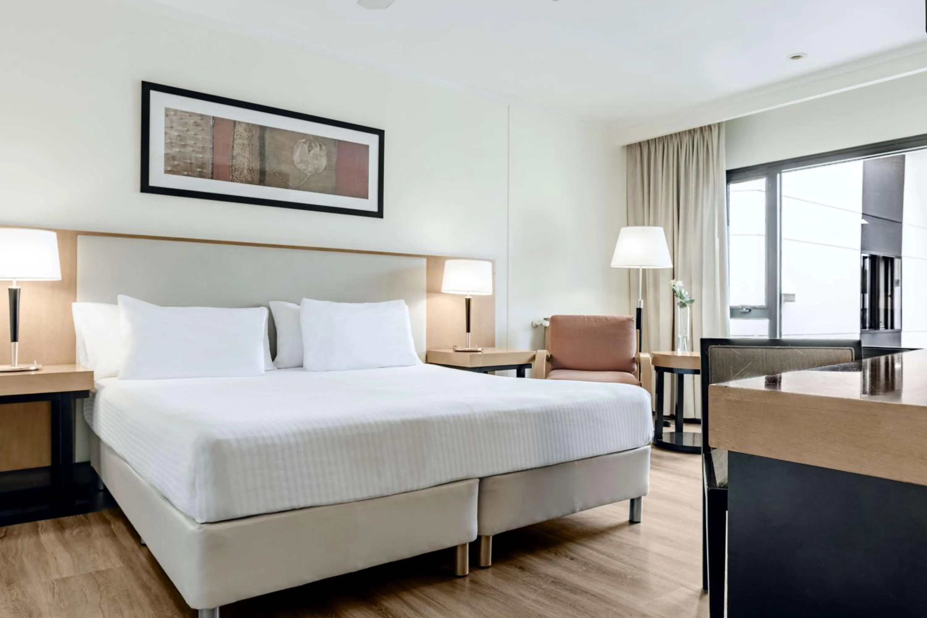 Family Quadruple Room in NH Bariloche Edelweiss