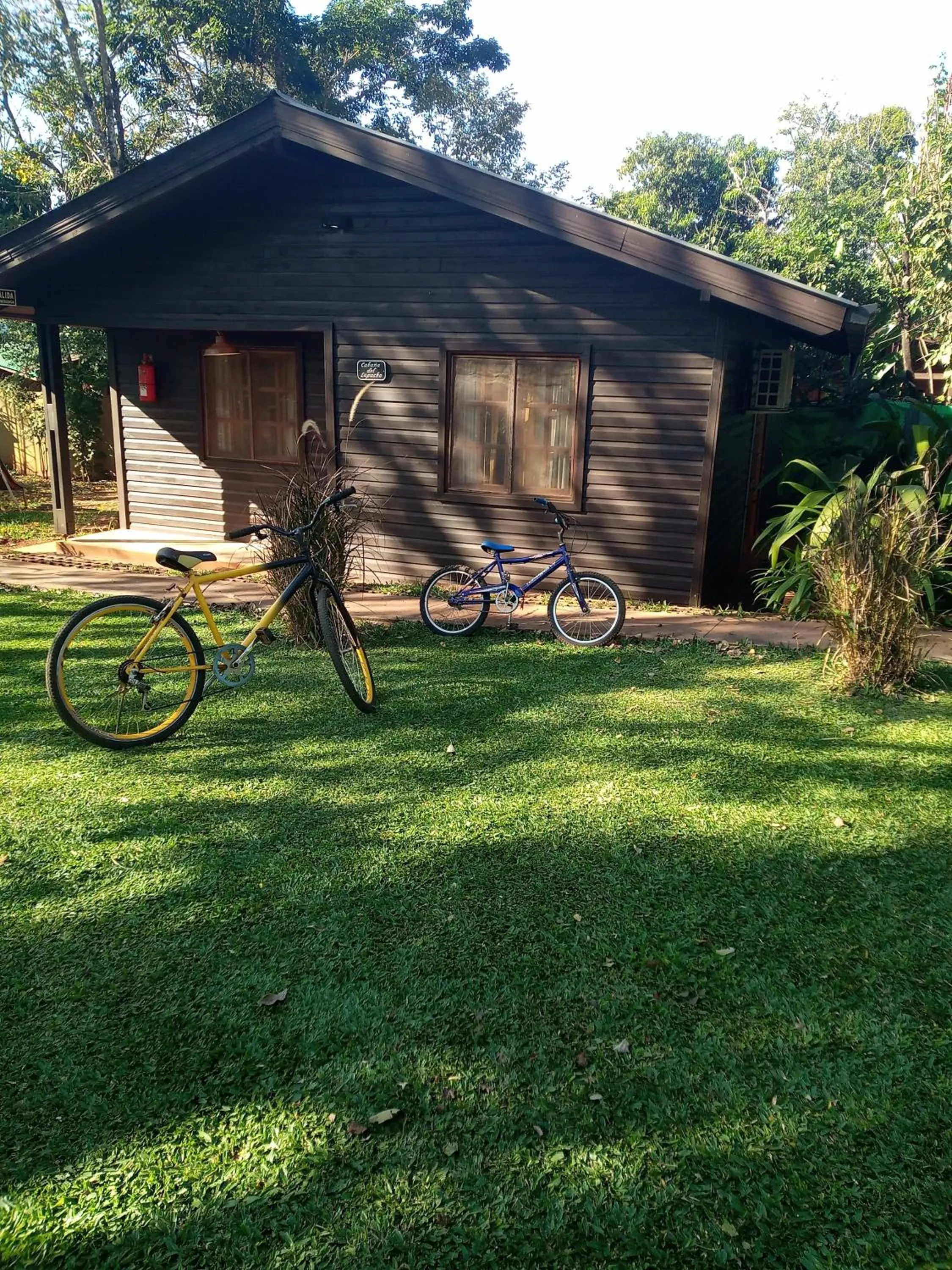 Two-Bedroom Bungalow in El Descanso Iguazú by DOT Cabana