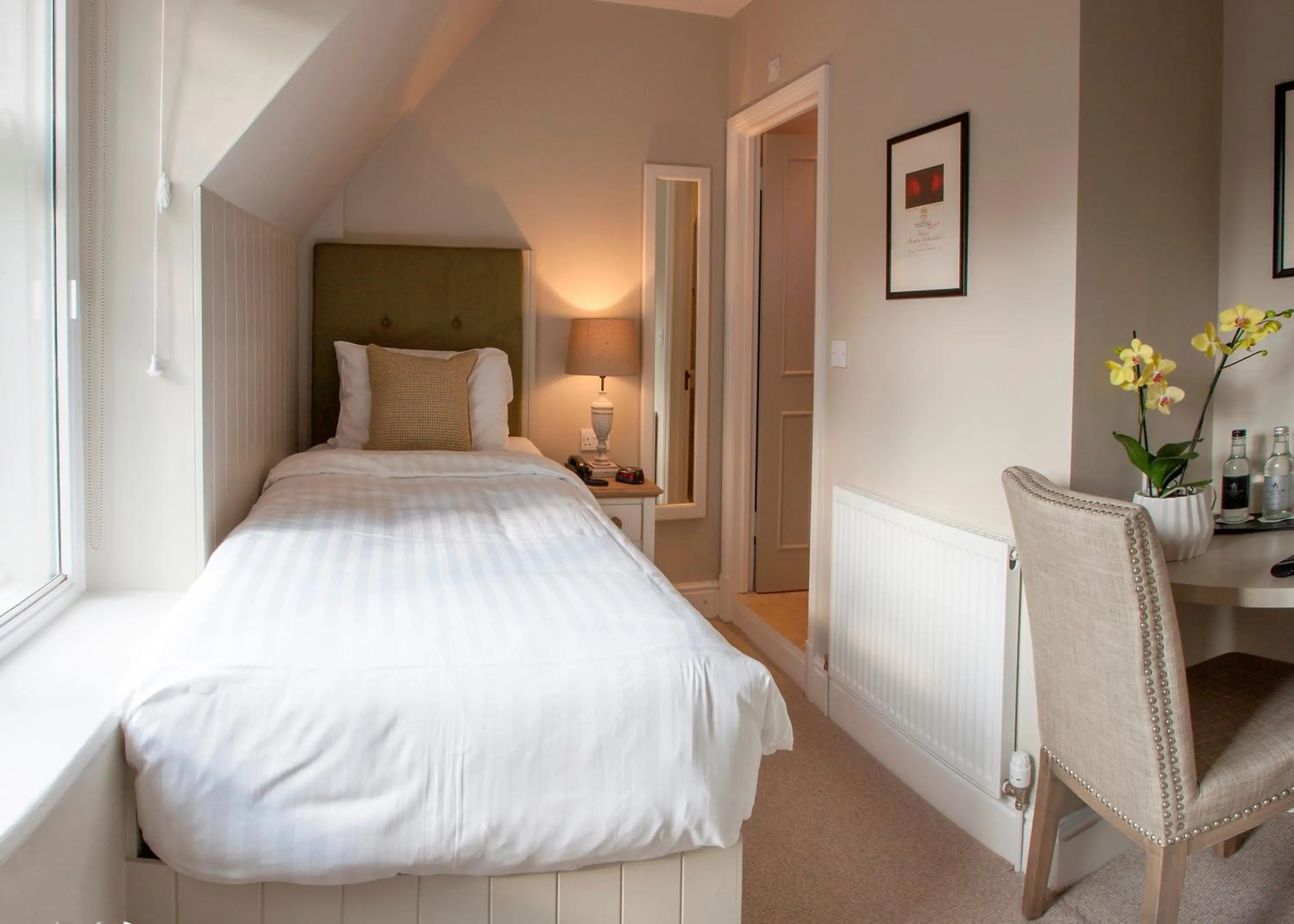 Single Room in The Five Arrows Hotel