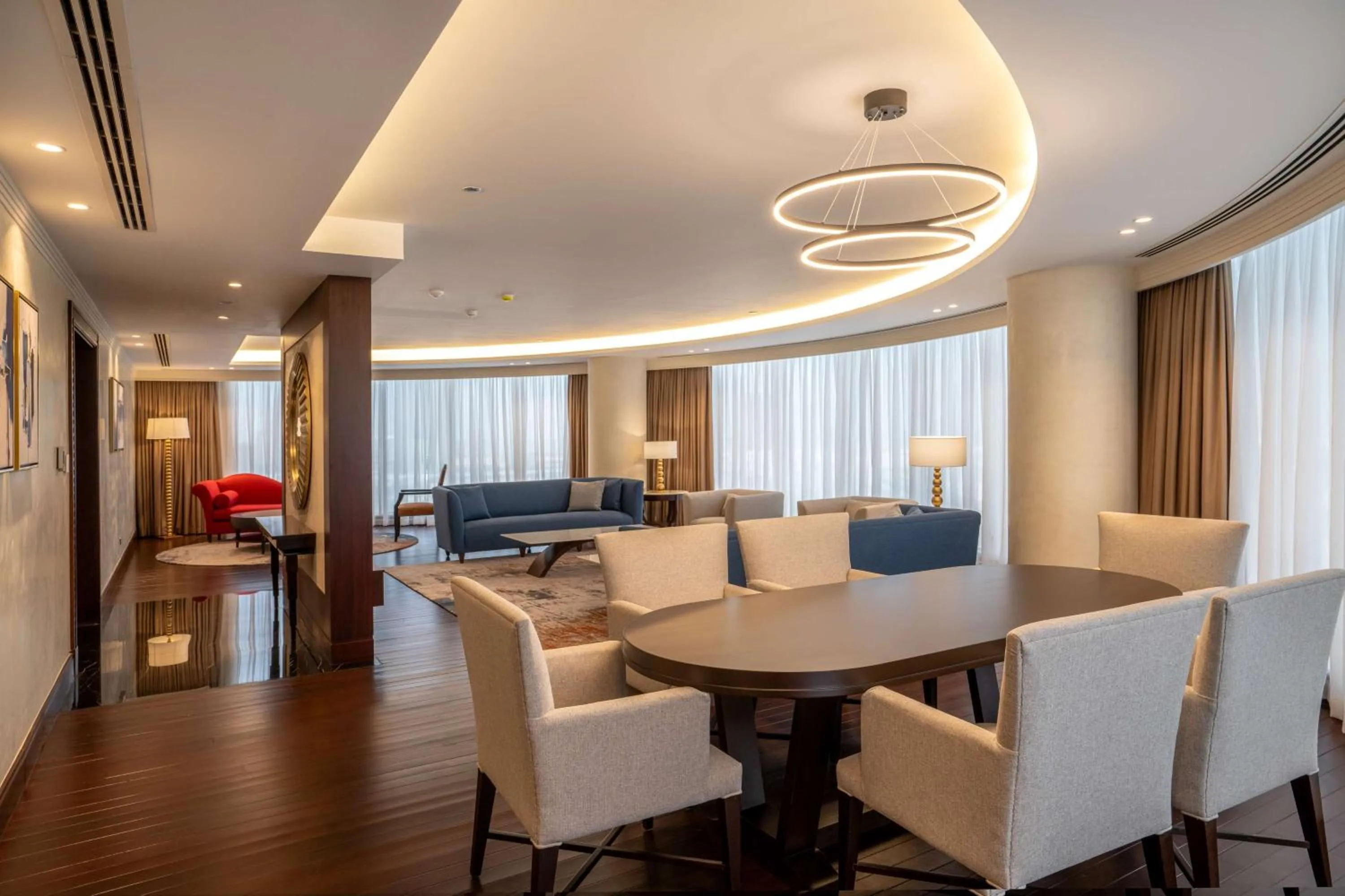 Three-Bedroom Apartment in The Diplomat Radisson Blu Hotel Residence & Spa