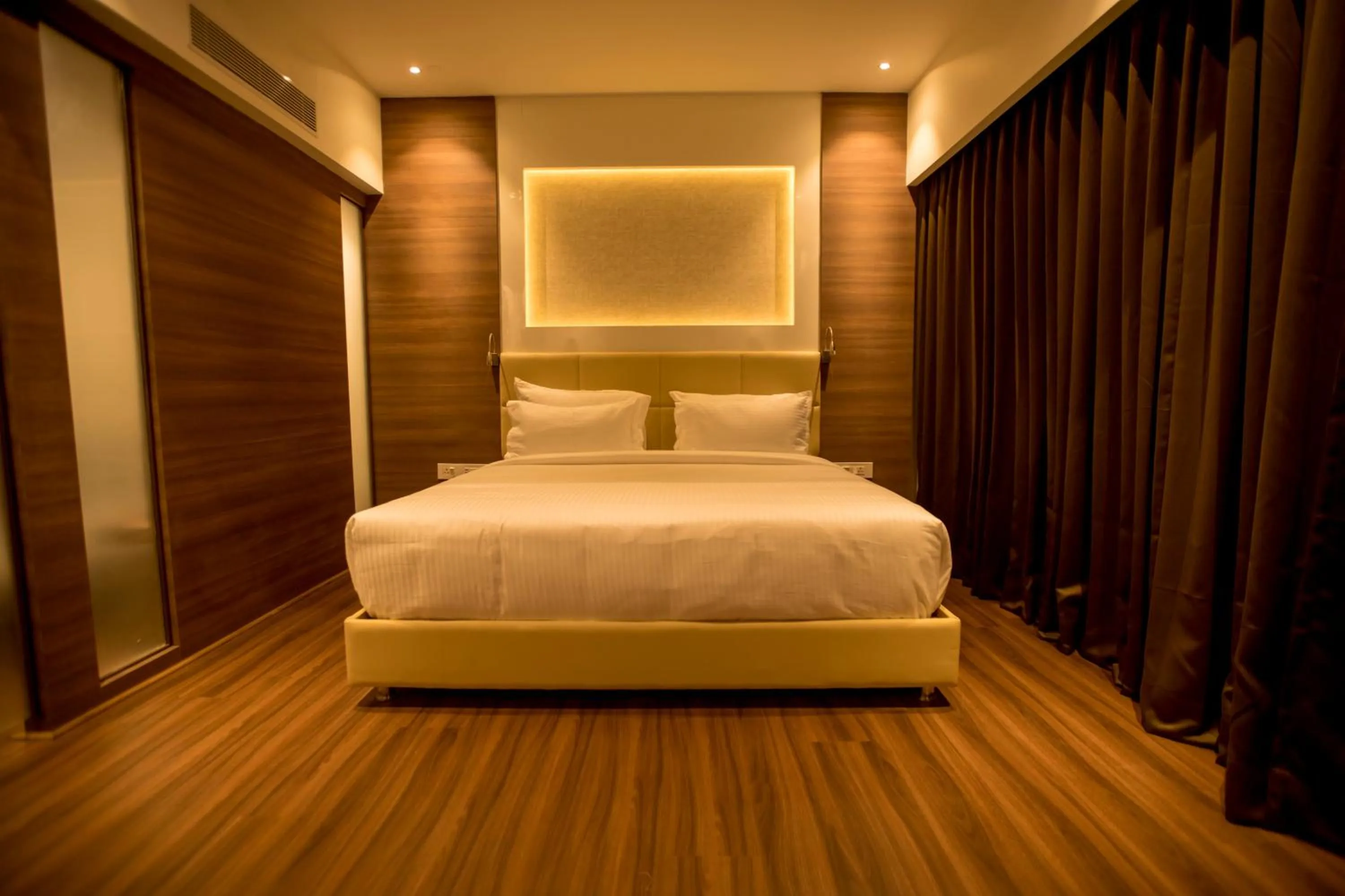 Suite in S Hotels Chennai
