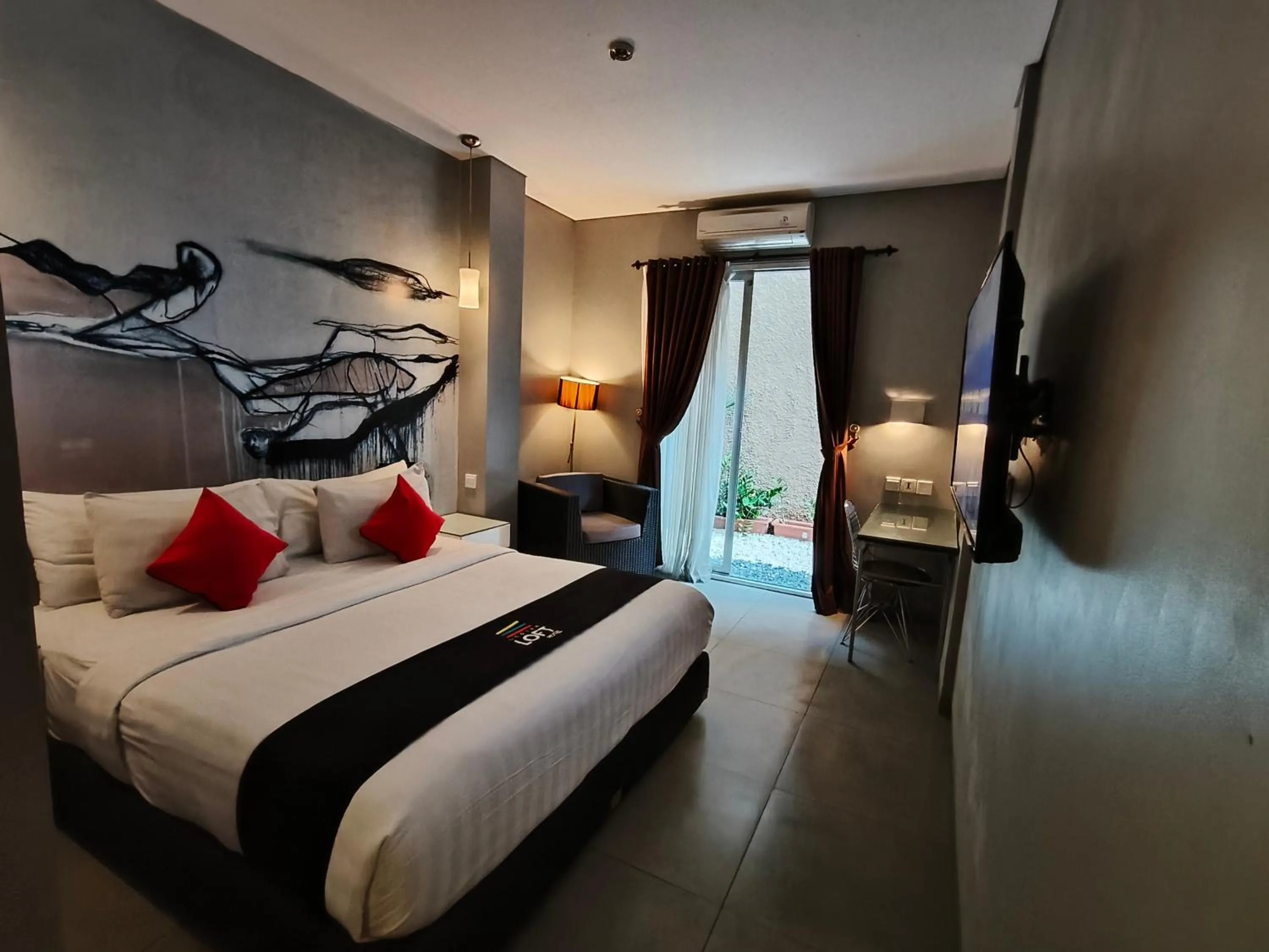 Deluxe Double Room in Loft Legian Hotel Bali