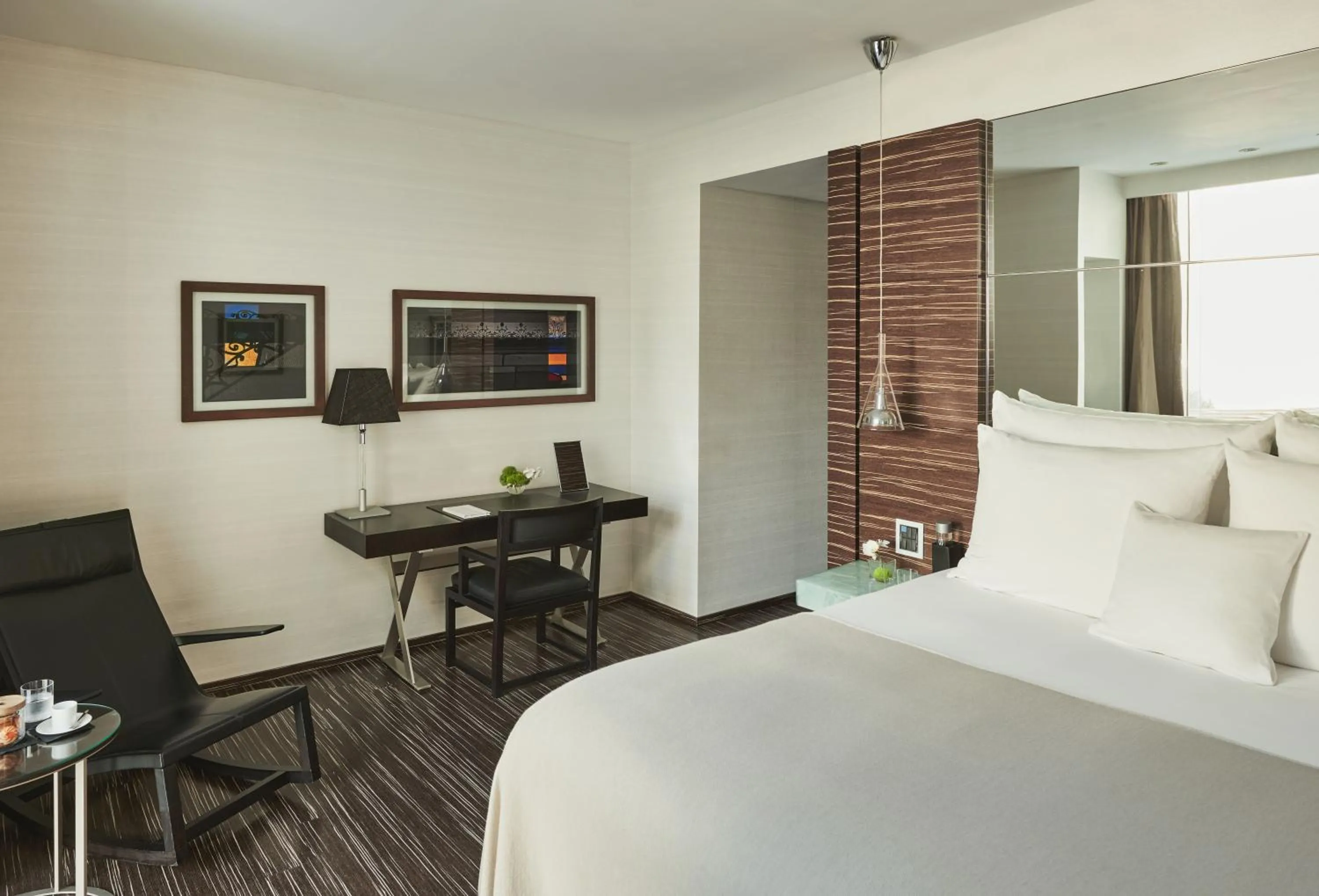 Superior Double Room in ROMEO Napoli