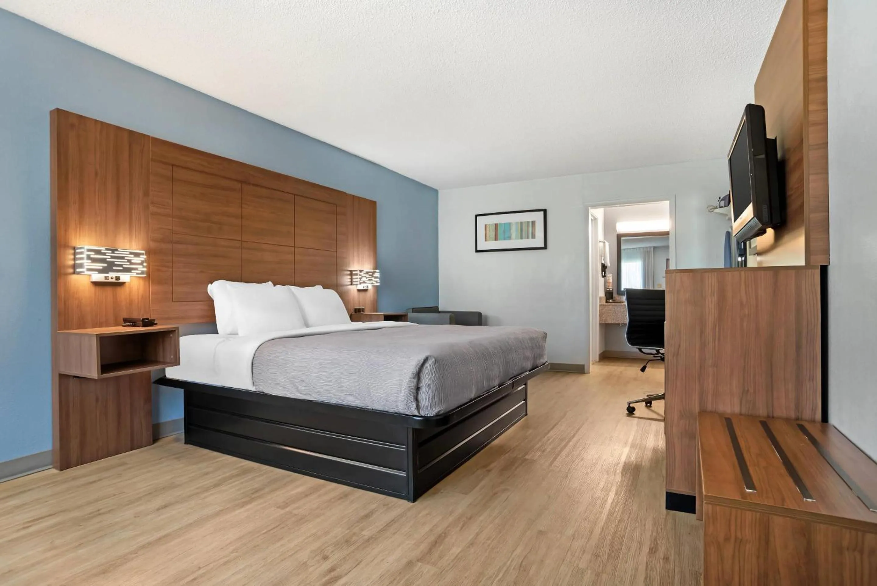 King Room - Smoking  in Quality Inn & Suites near Lake Eufaula