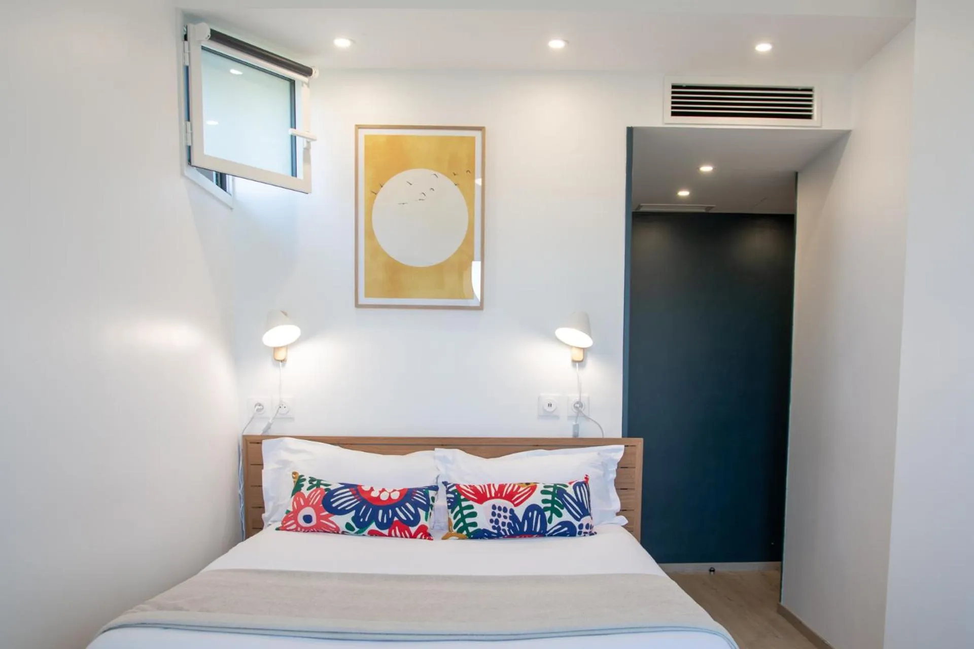 Double Room with Balcony in The People - Paris Bercy