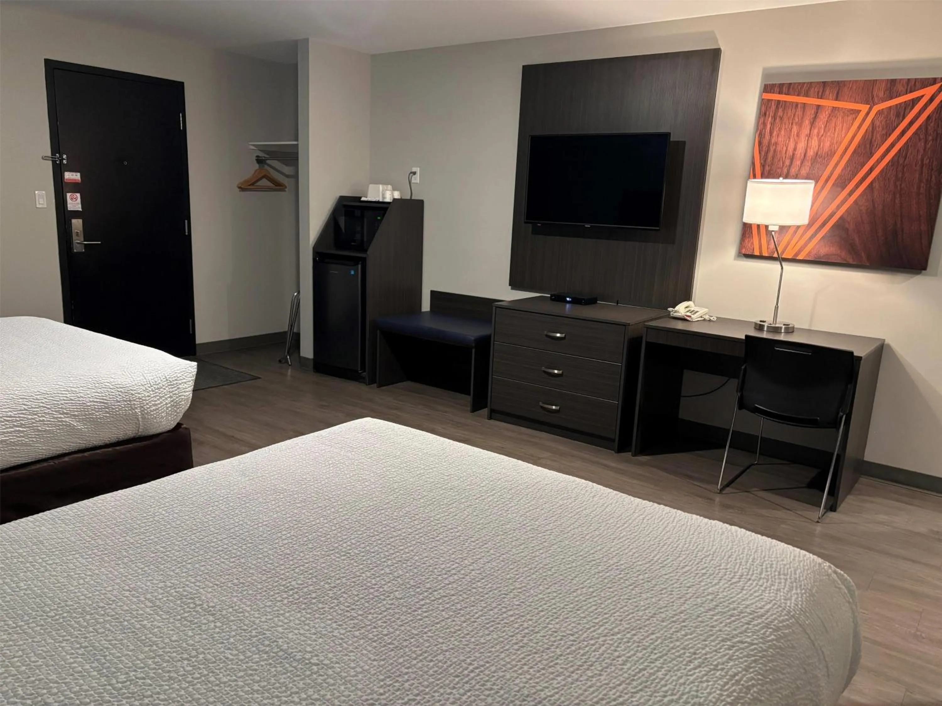 Superior Queen Room with Two Queen Beds and Sofa Bed - No Pets/Non-Smoking in Howard Johnson by Wyndham Thunder Bay