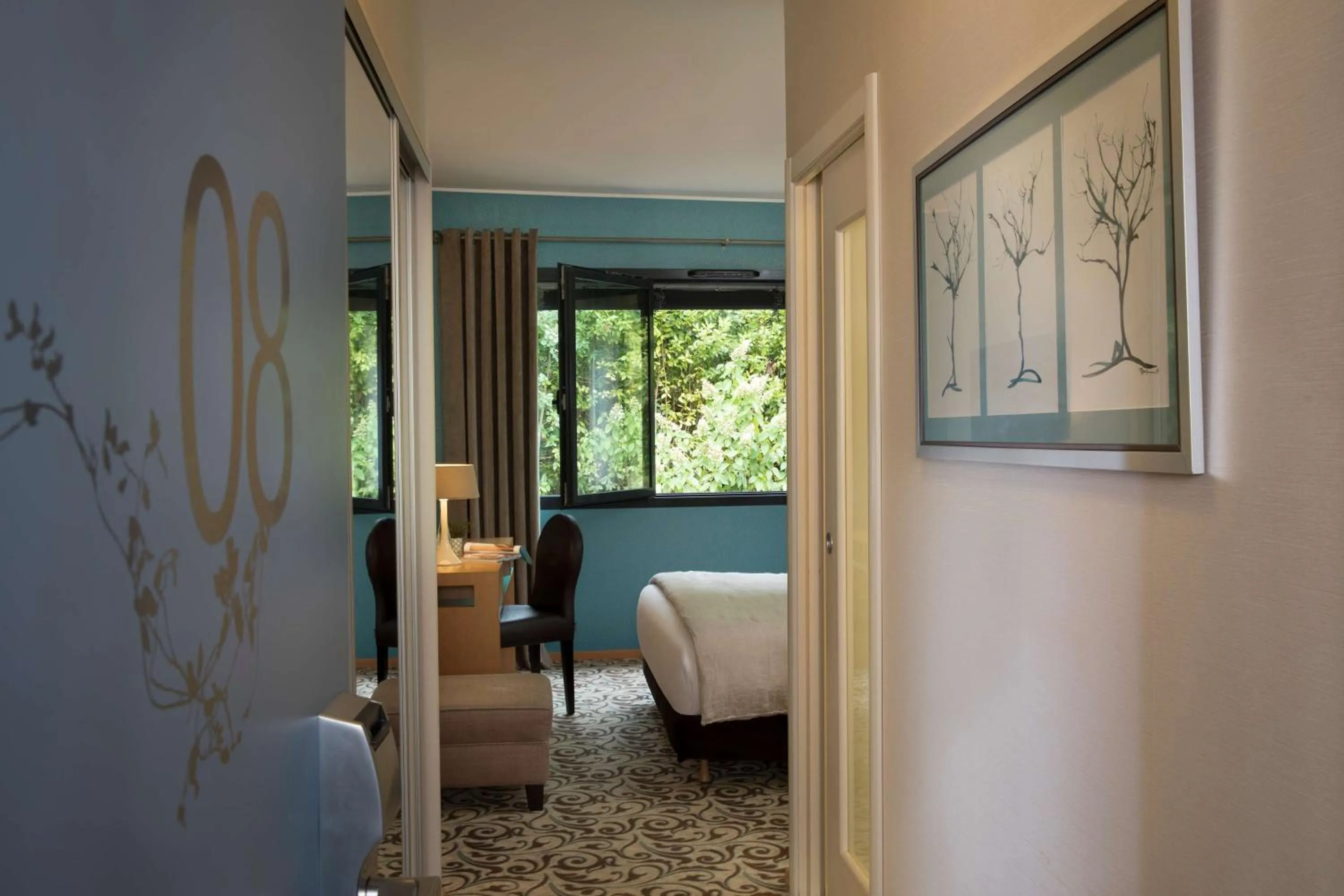Superior Queen Room in Best Western Plus Hotel De La Regate-Erdre